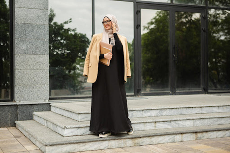 Abaya Abendkleid für Eid: Stilvolle Festliche Mode für Muslimische Frauen in Deutschland