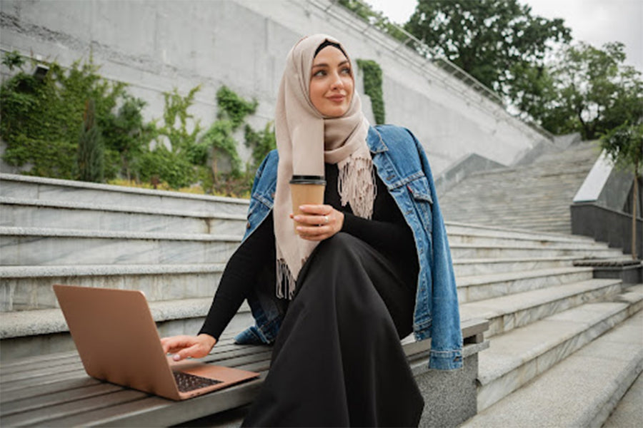 Abaya Baumwolle für den Ramadan & Eid: Leichte und Bequeme Styles für die Festtage