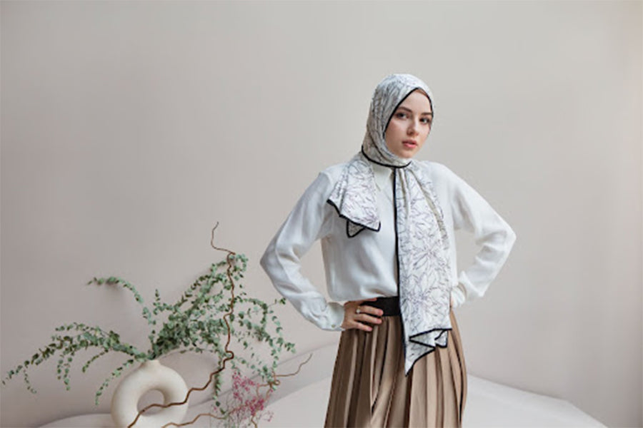 Hijab Kaufen in Deutschland: Die Schönsten Designs für Eid 2025 & den Alltag