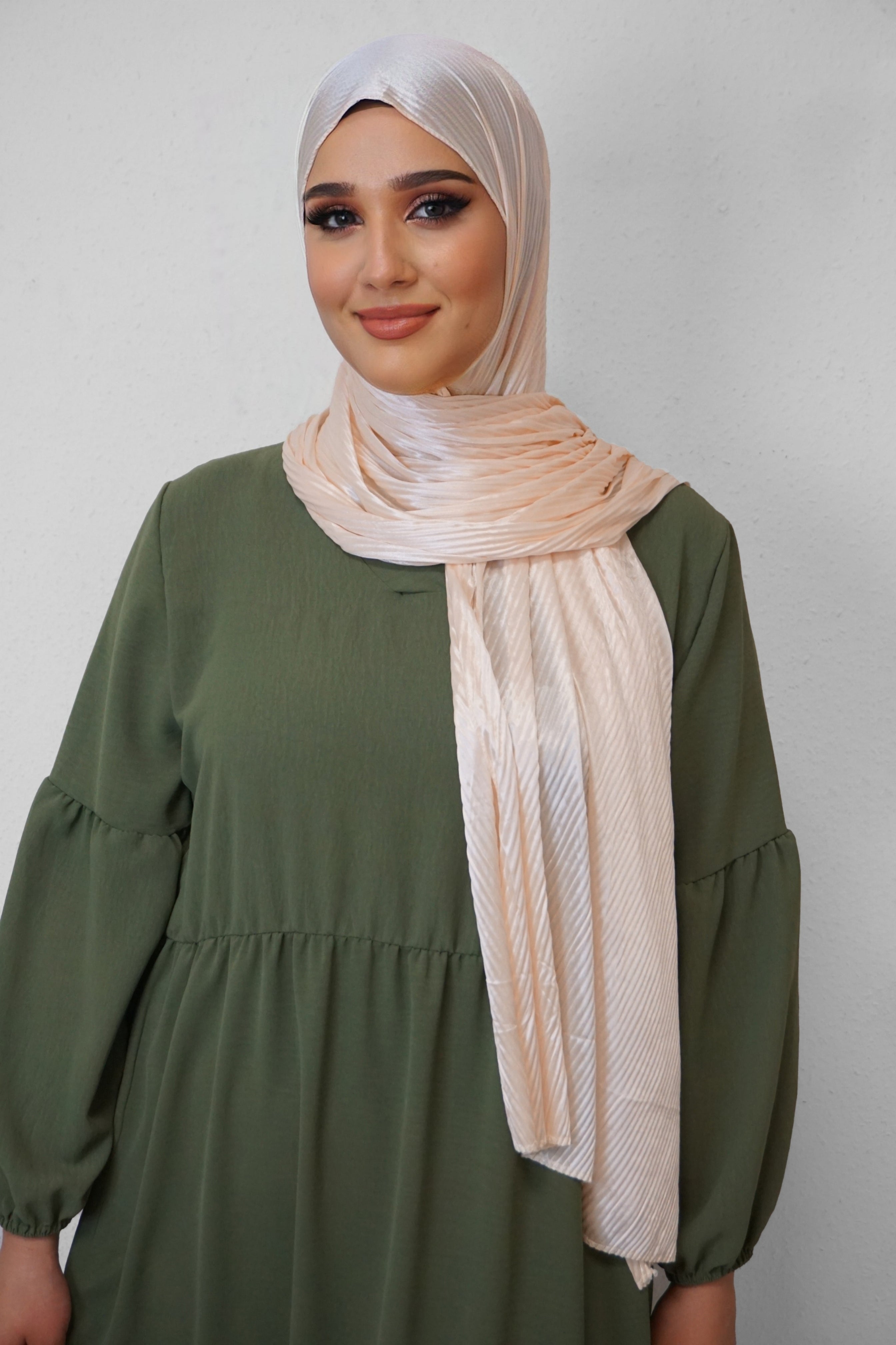 Satin Hijab Plissiert Light-Rose