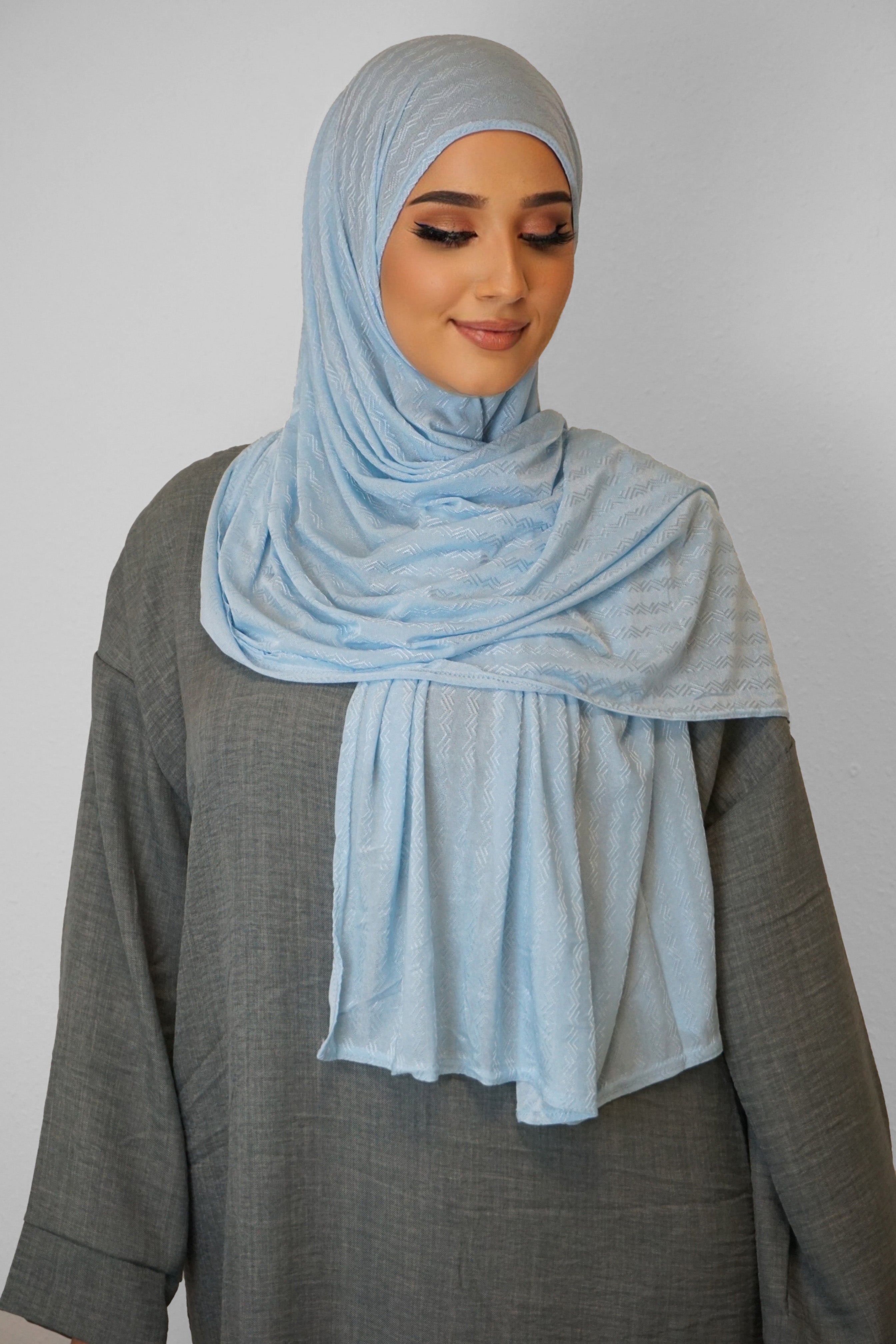 Jersey Ripped Elegance Wasserblau