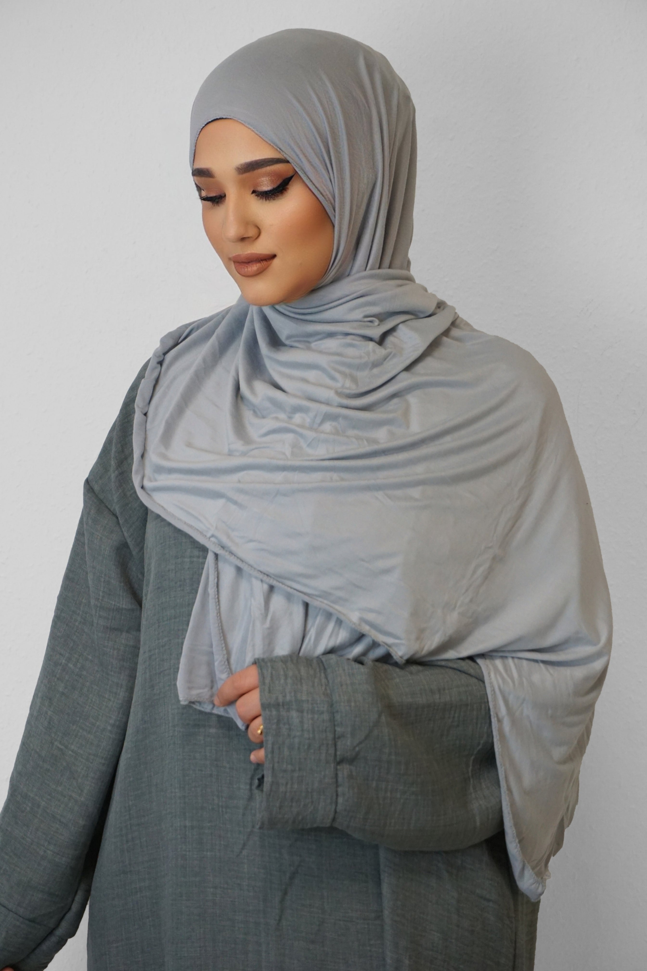 Jersey Hijab Fiza Hellgrau