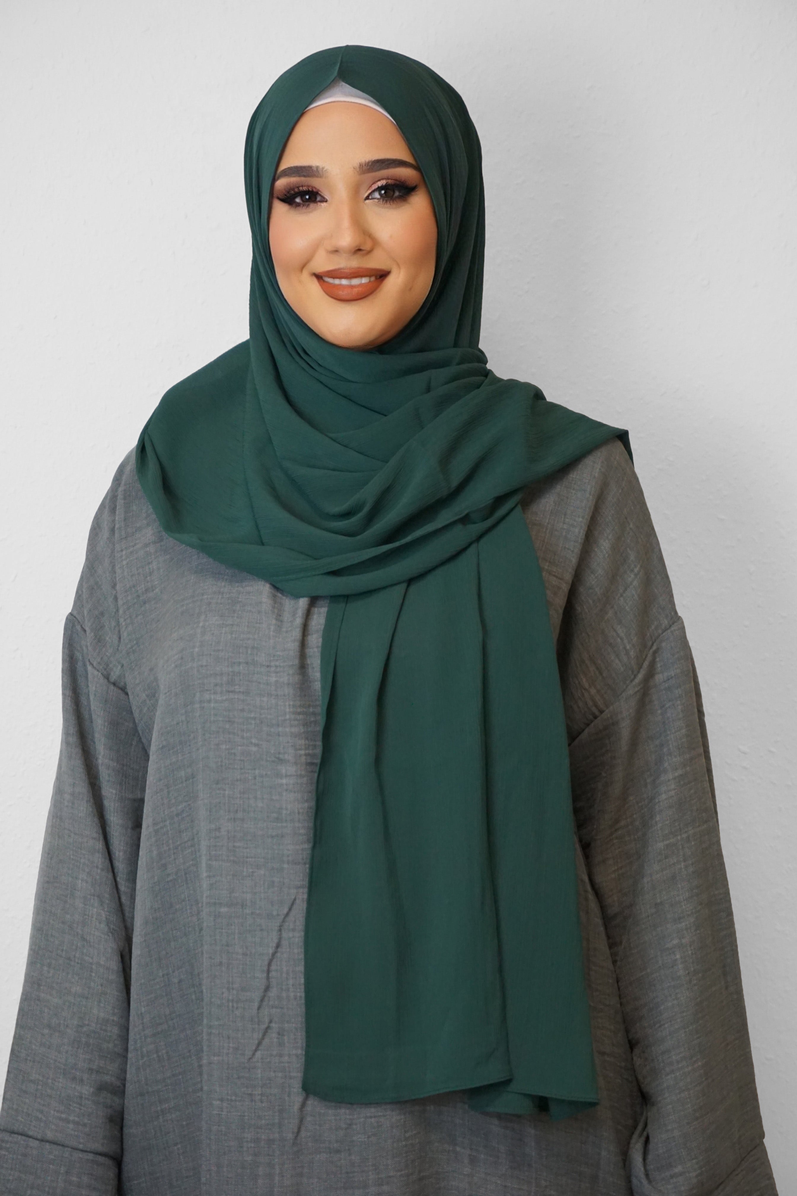 Crinkle Premium Chiffon Hijab Smaragdgrün