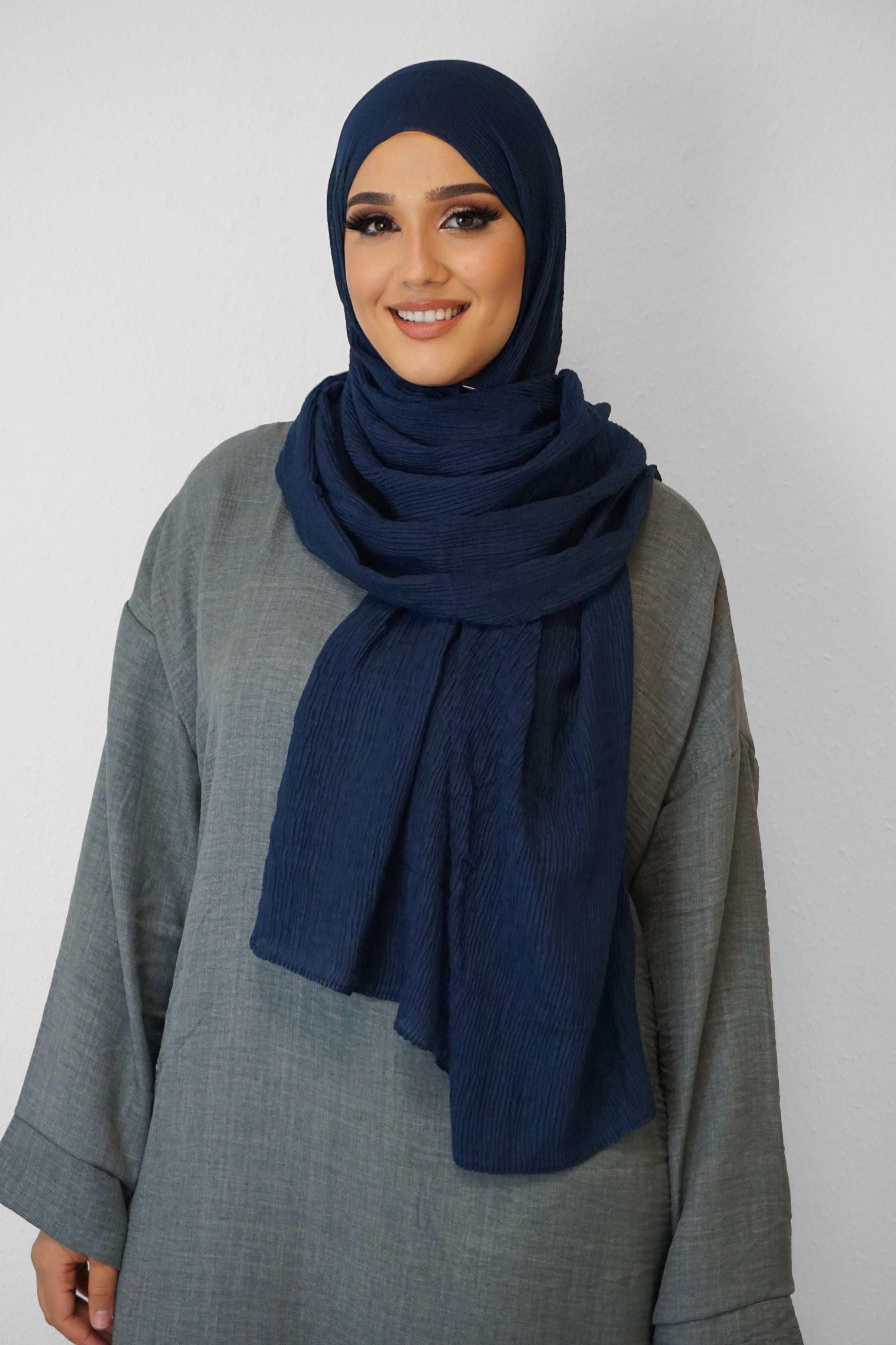 Baumwolle Crinkle-Hijab Dunkelblau