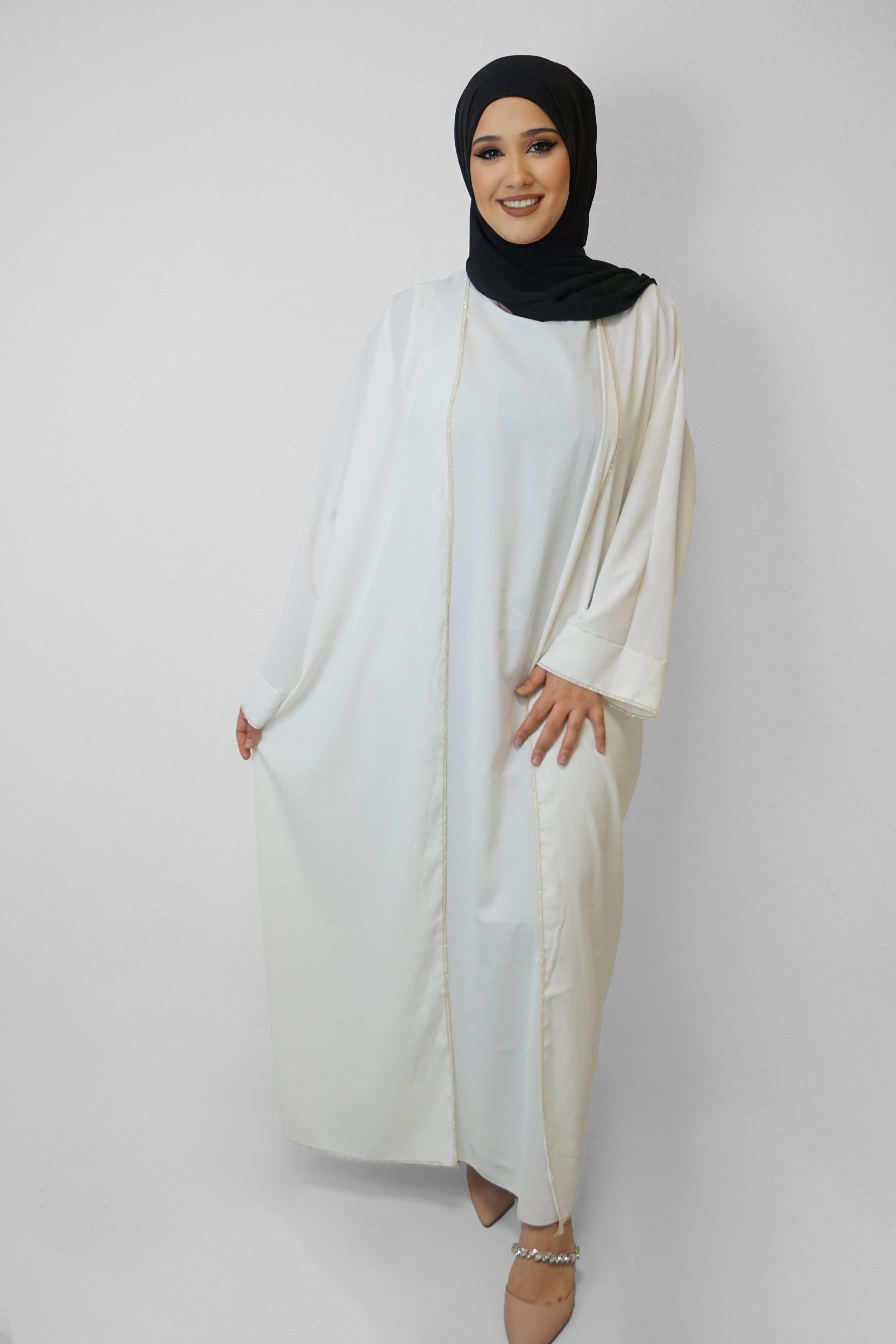 Zwei-Teiler Abaya Saddaya Weiss