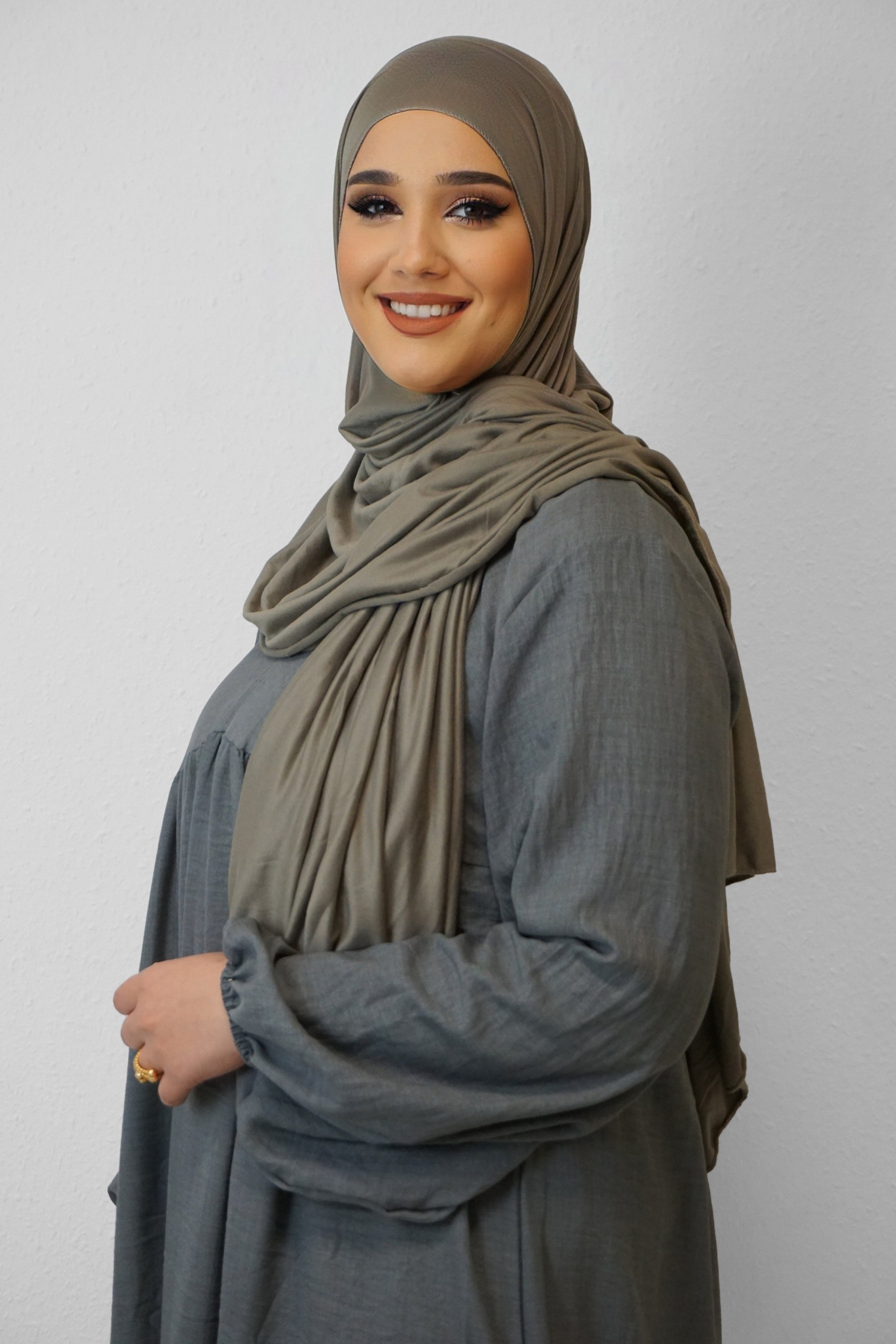 Jersey Hijab Fiza Dark-Khaki