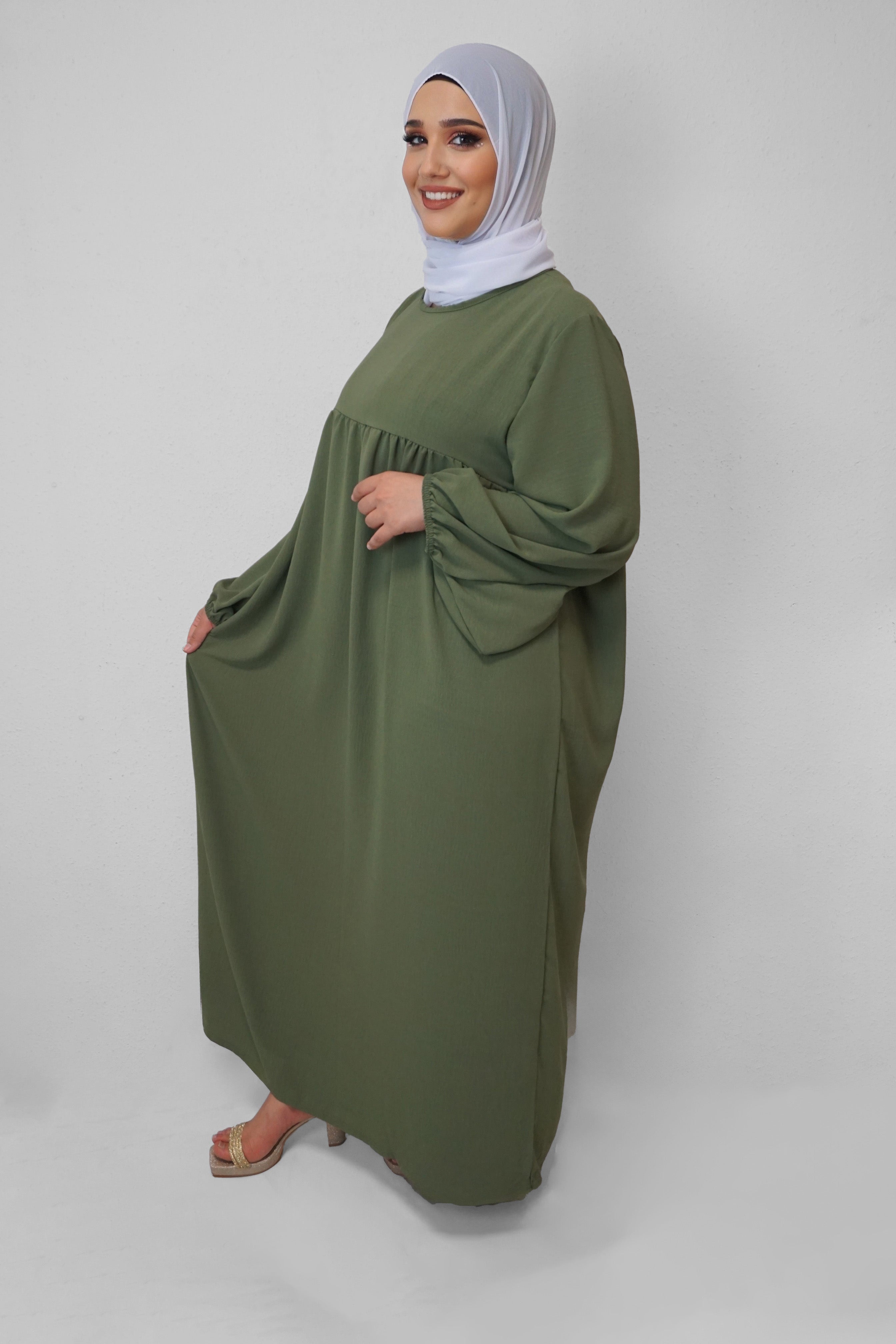 Abaya Faryal Grün