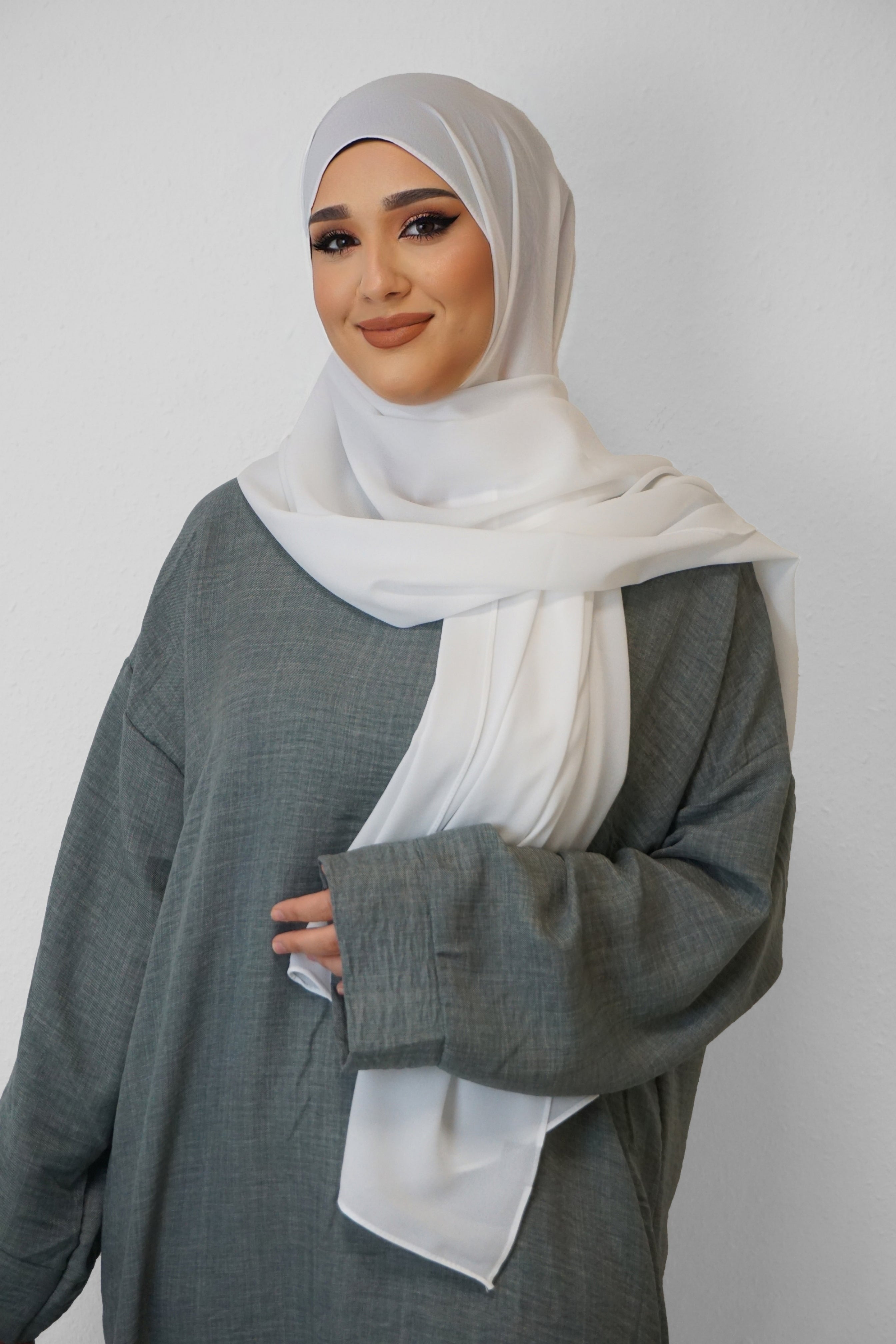 Crep Hijab Weiss