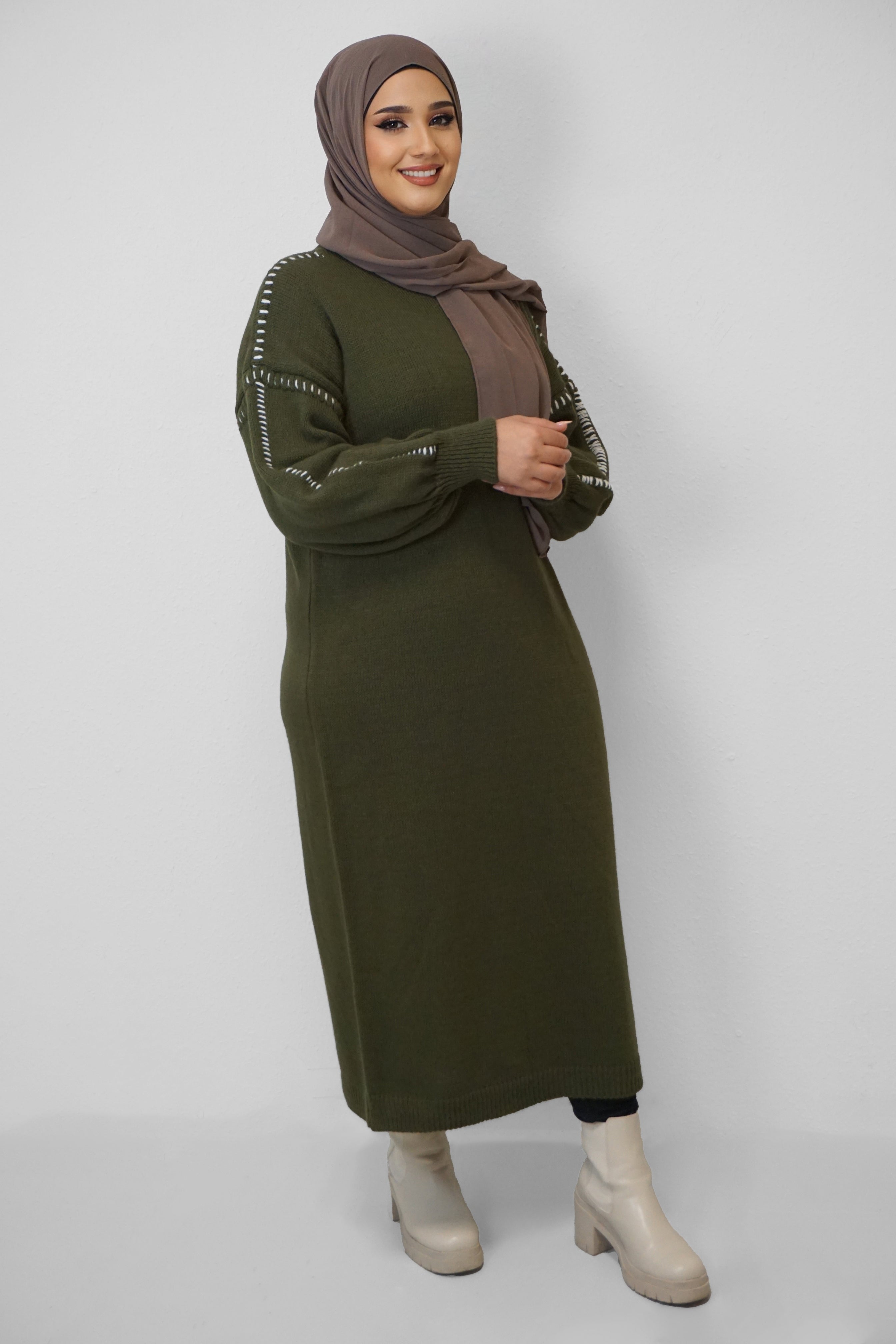 Maxi Strick-Kleid Kamela Oliv