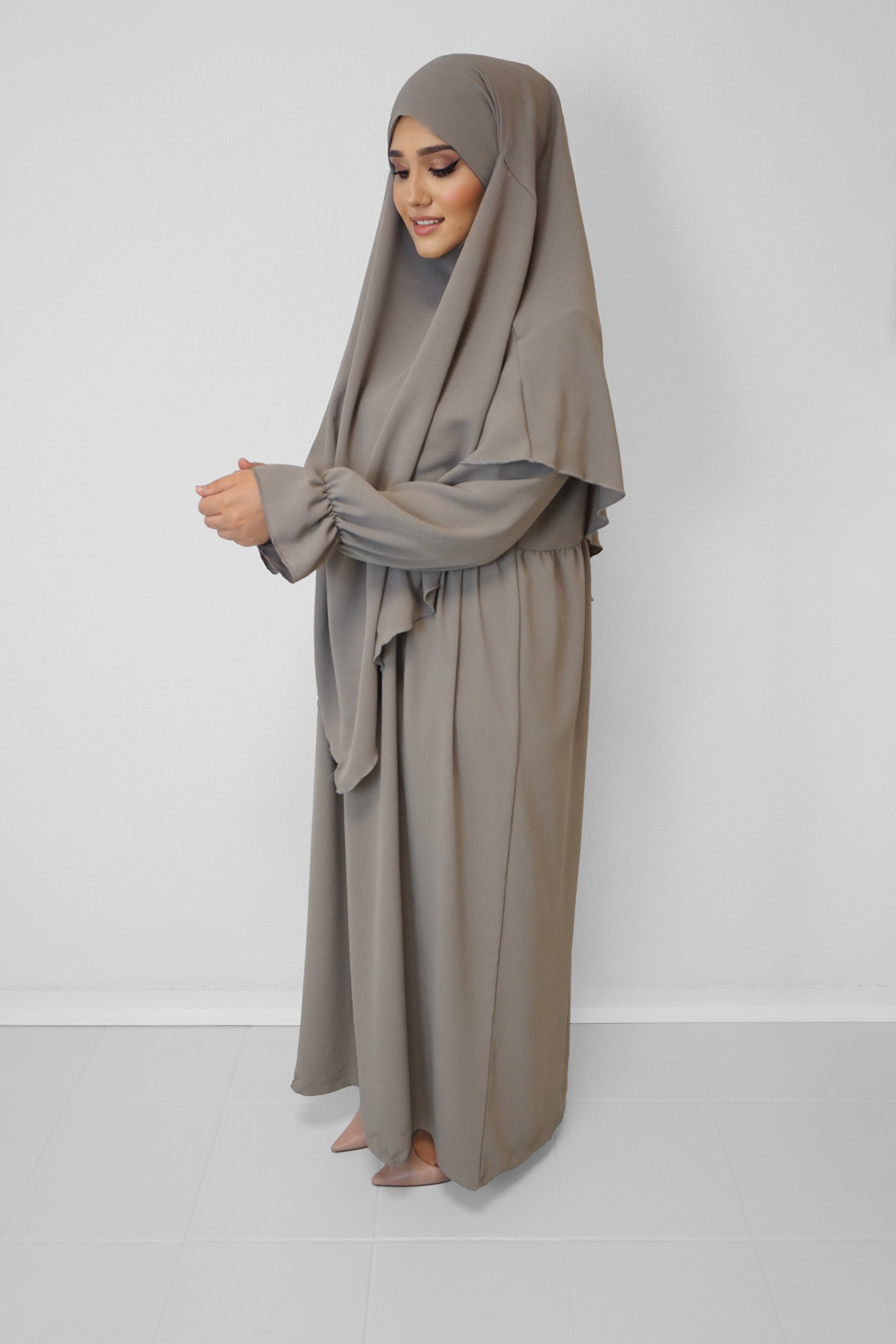 Jazz Khimar-Abaya Taupe