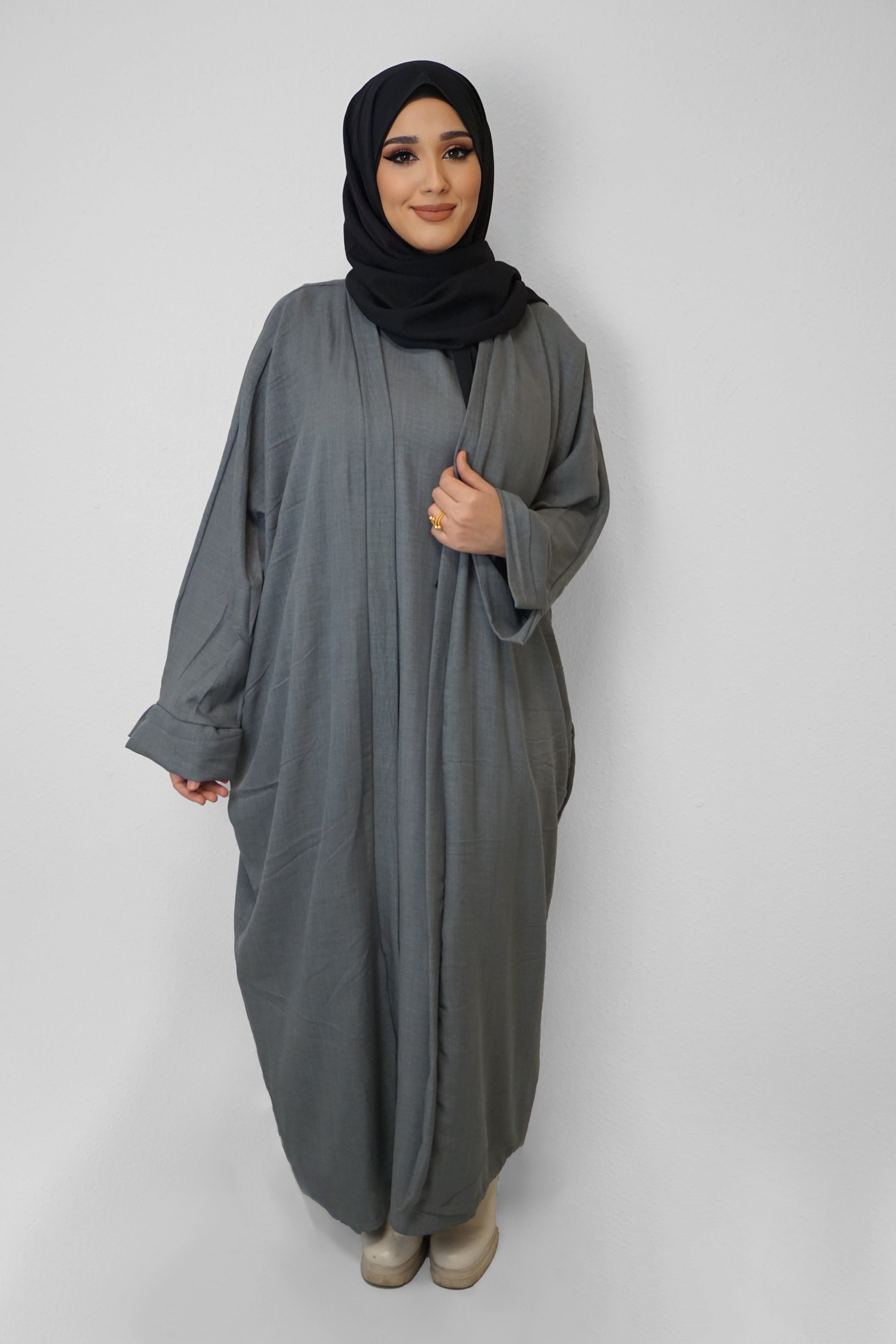 Zwei-Teiler Abaya Nasira Grau
