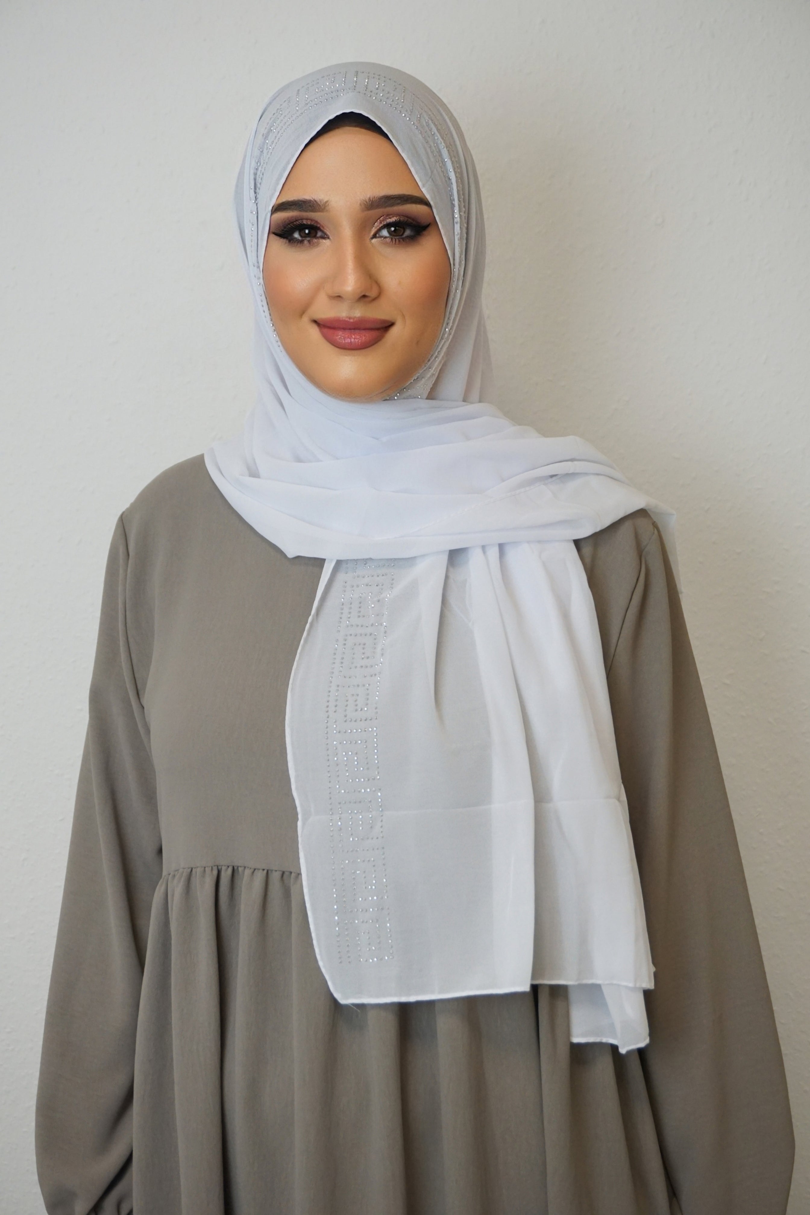 Chiffon Diamond Hijab Weiss