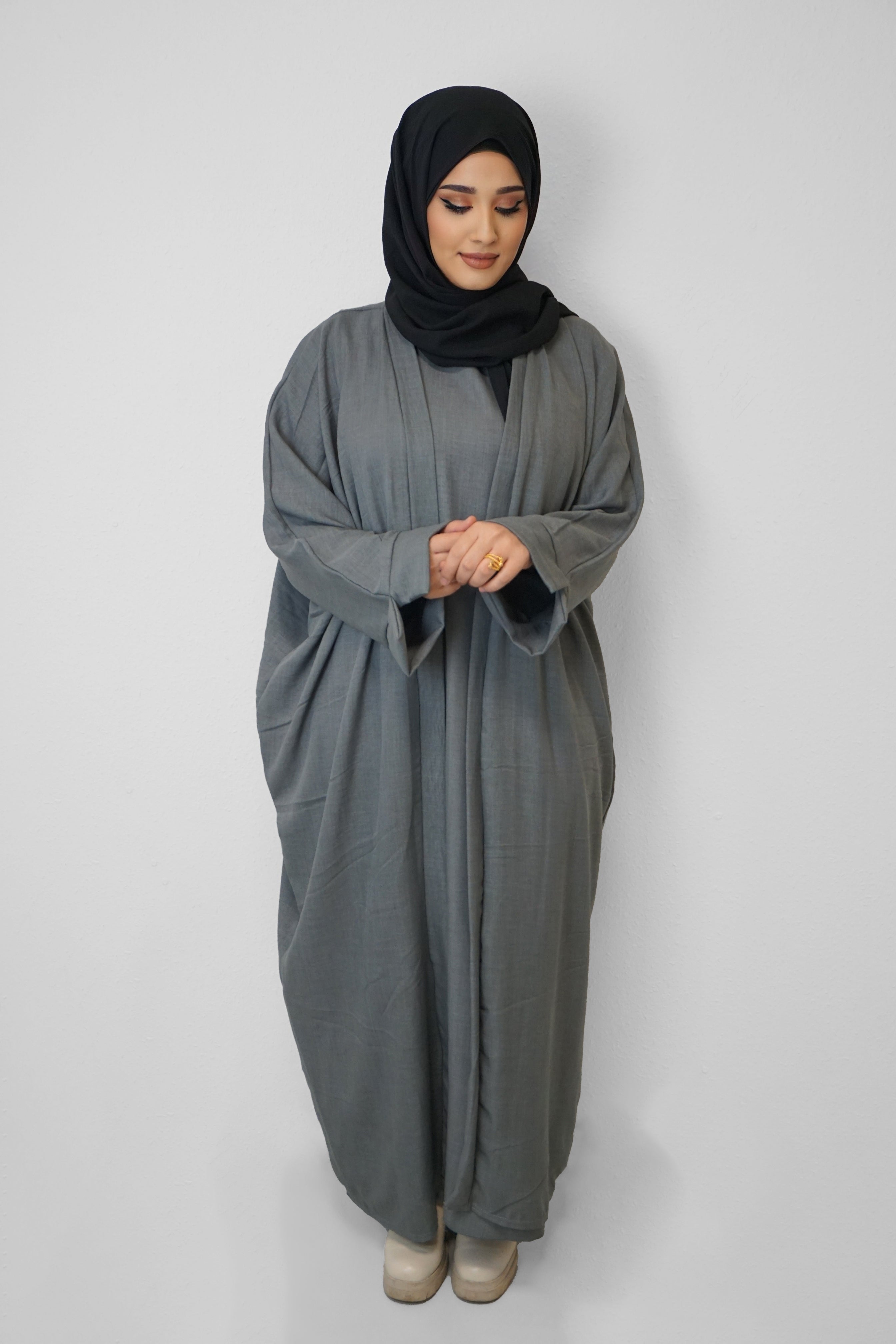 Zwei-Teiler Abaya Nasira Grau