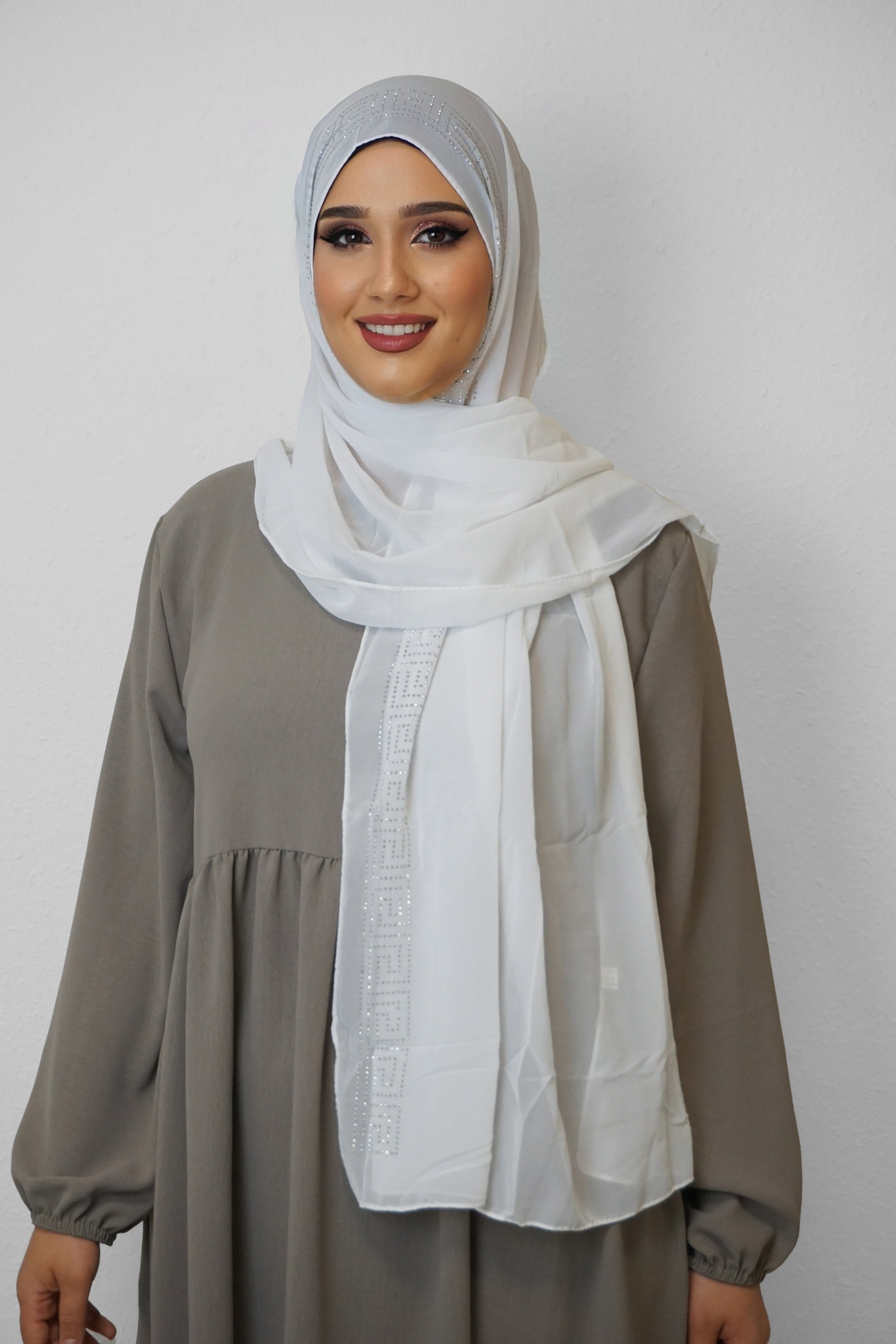 Chiffon Diamond Hijab Weiss