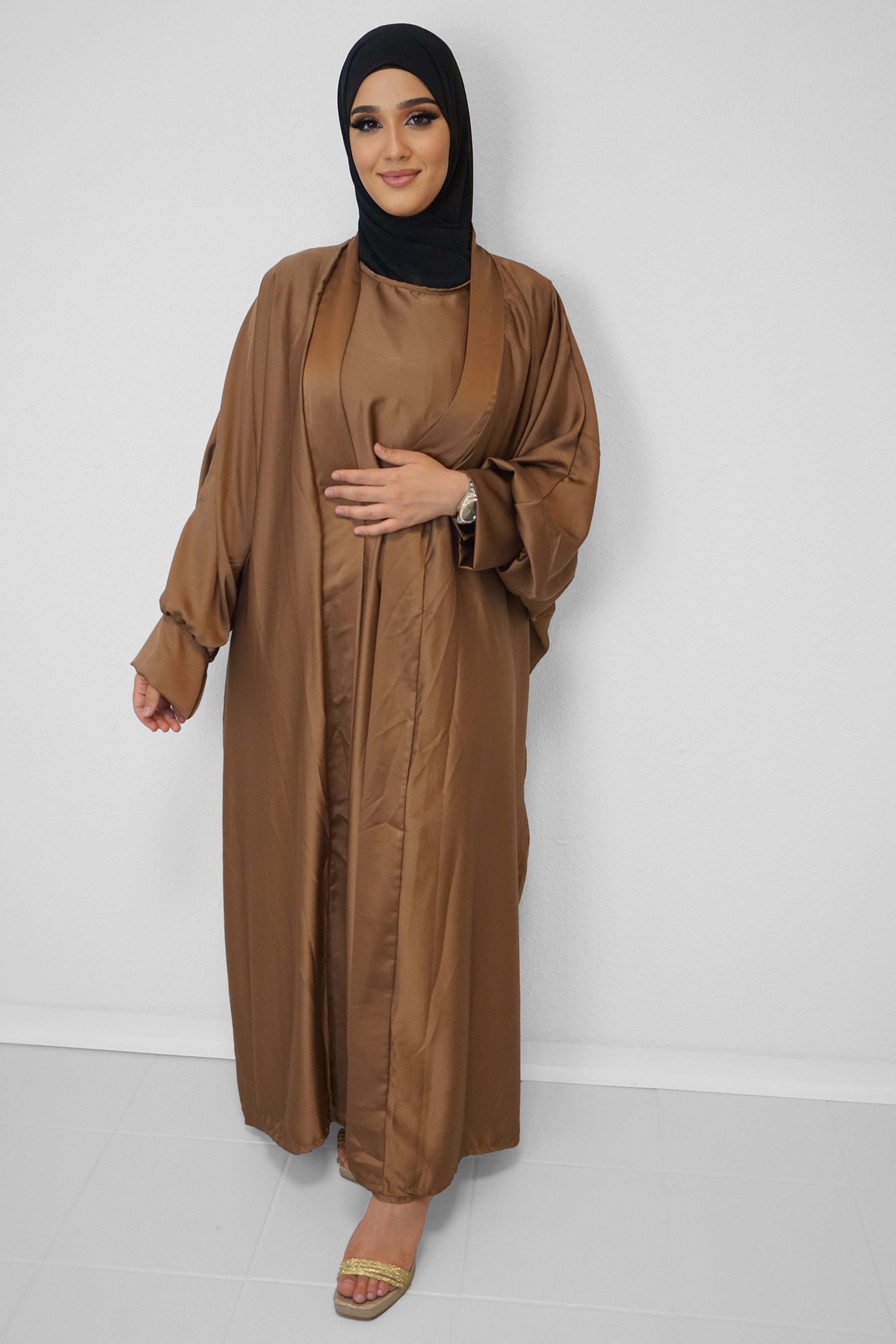 Satin-Abaya Nilofar Kupfer