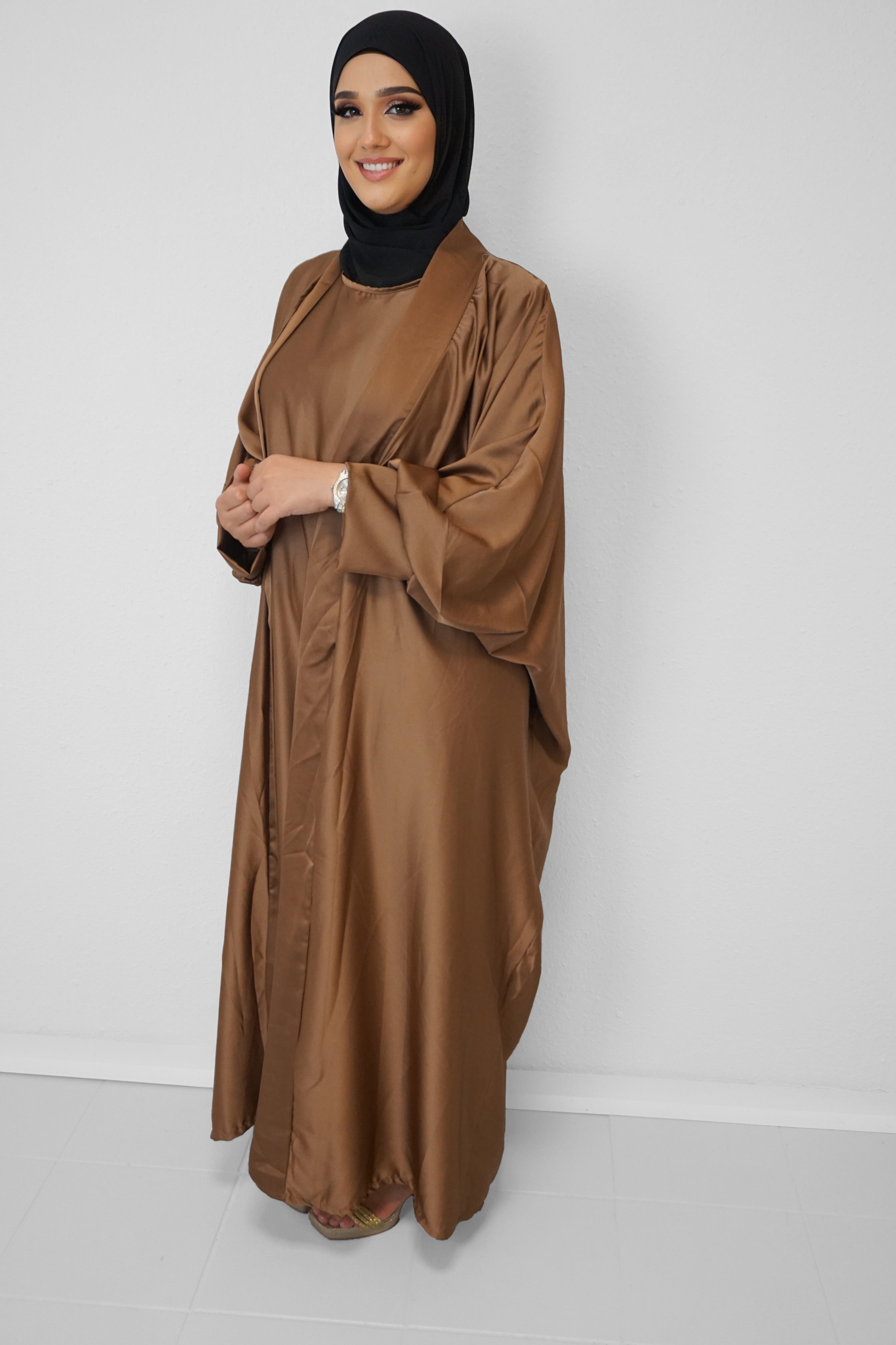 Satin-Abaya Nilofar Kupfer