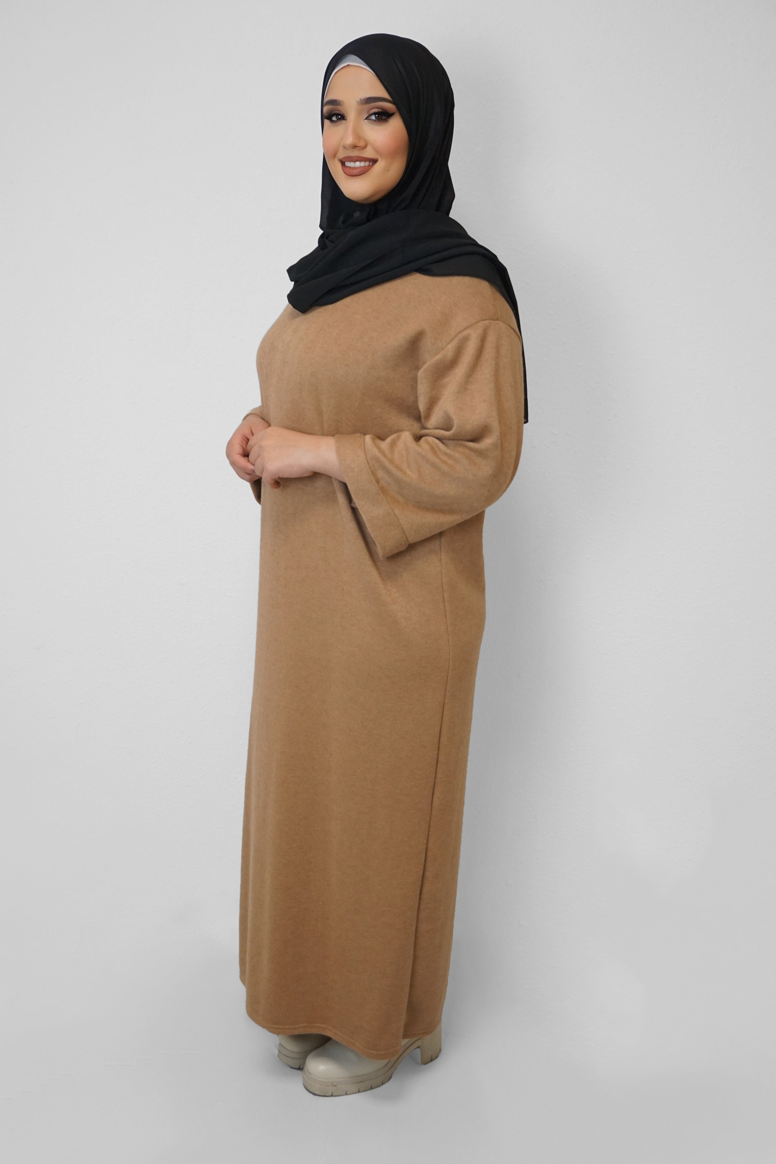 Maxi Strick-Kleid Nour Camel