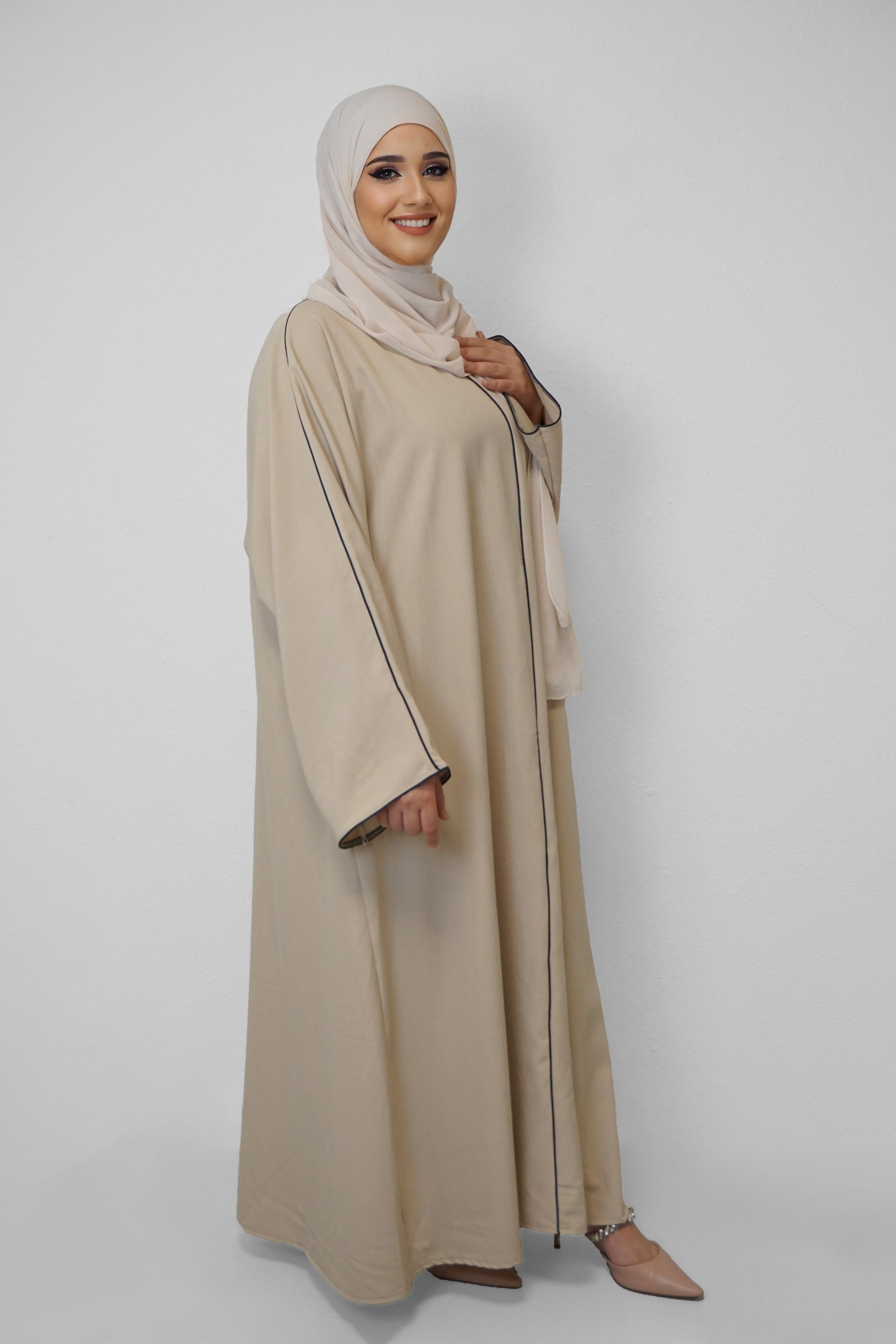 Abaya Erina Beige