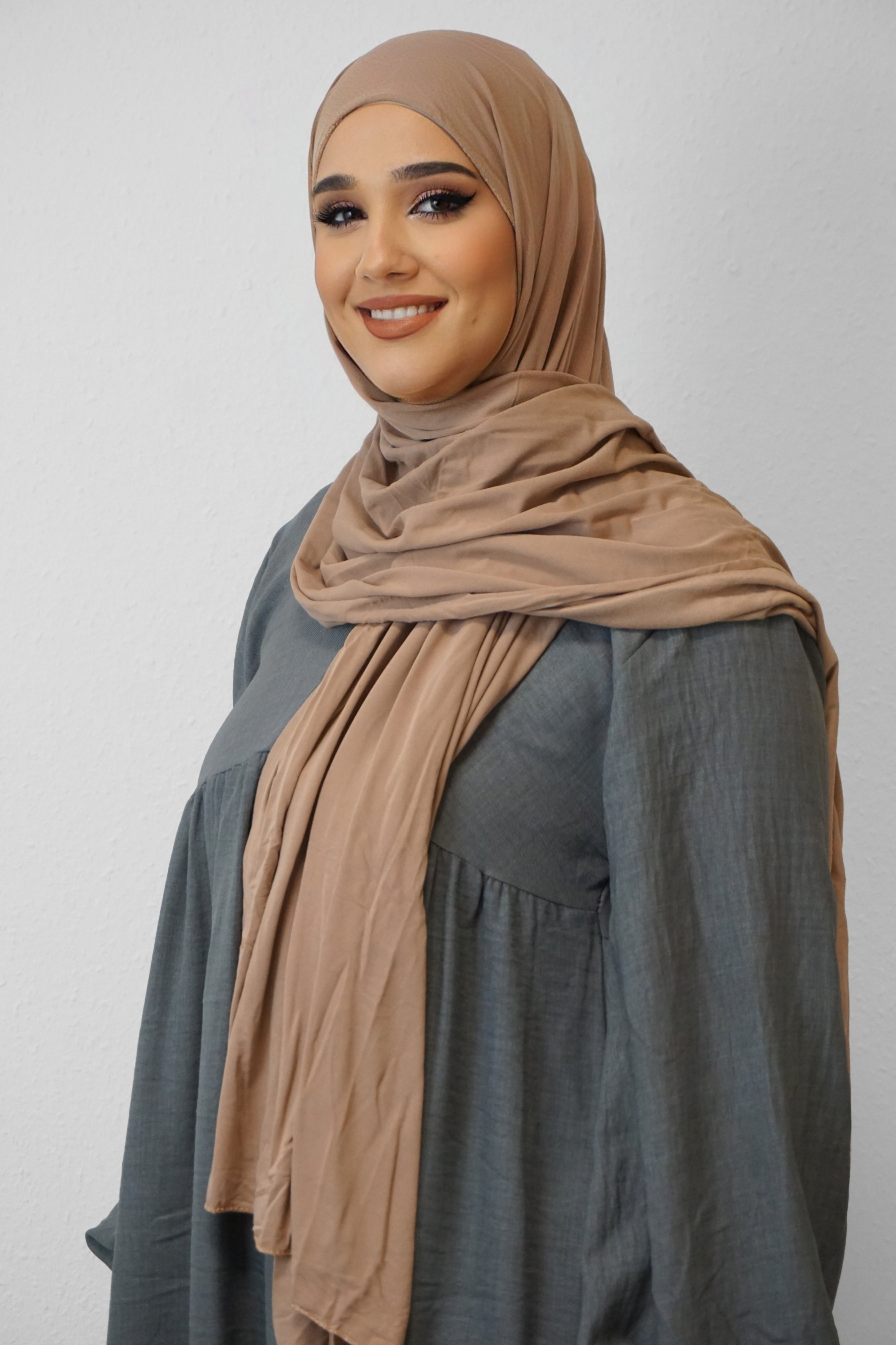 Jersey Hijab Fiza Erdbraun