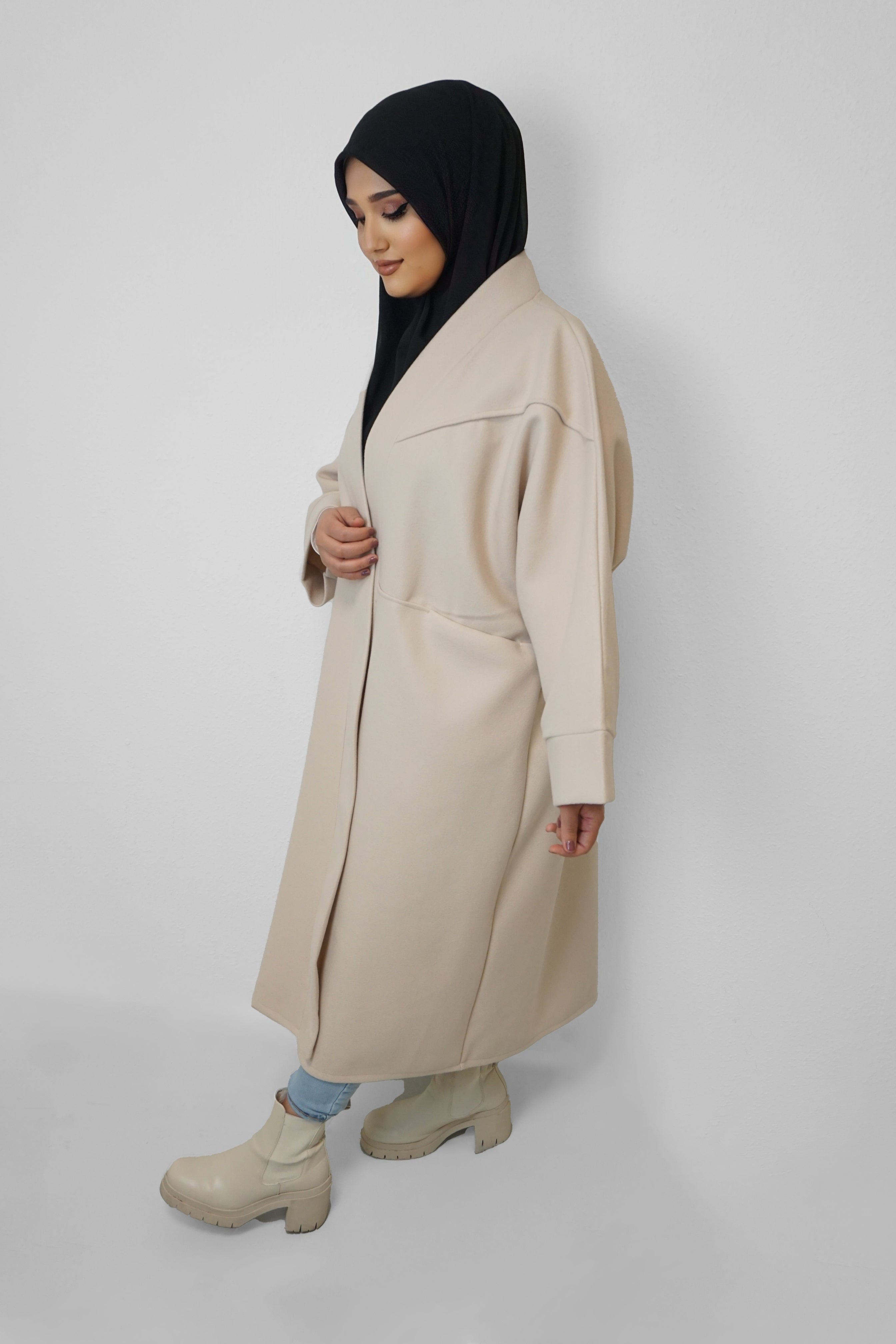 Cardigan Qamar Beige