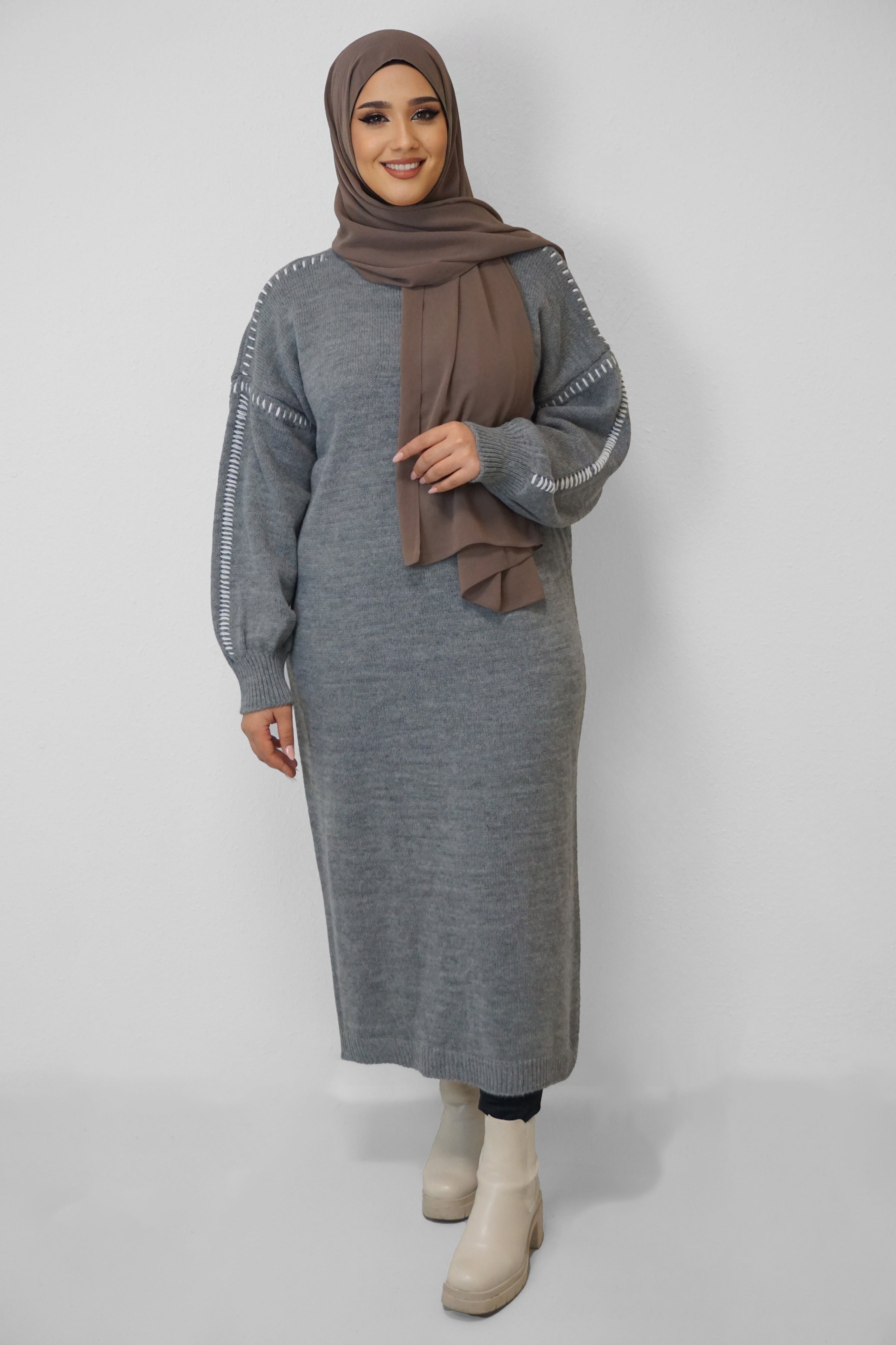 Maxi Strick-Kleid Kamela Grau