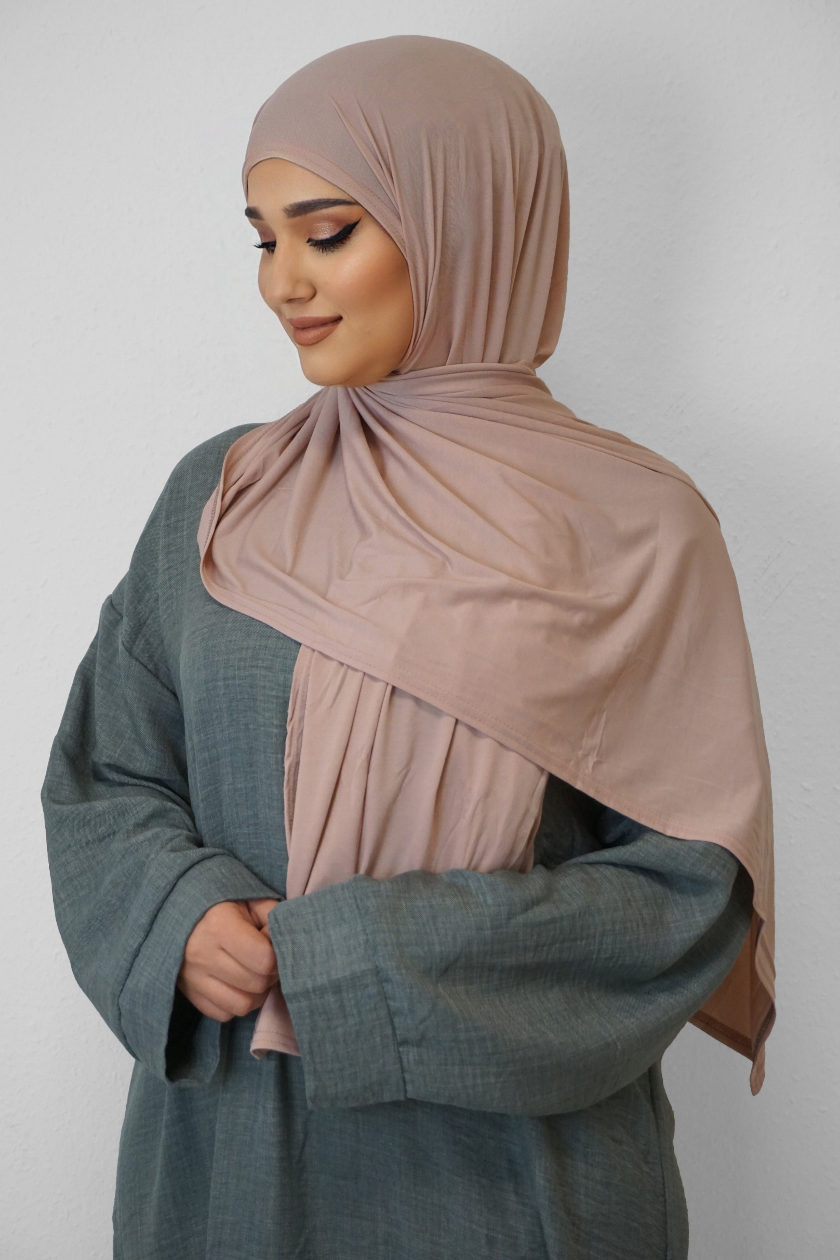 Premium Jersey Hijab Karamellbeige