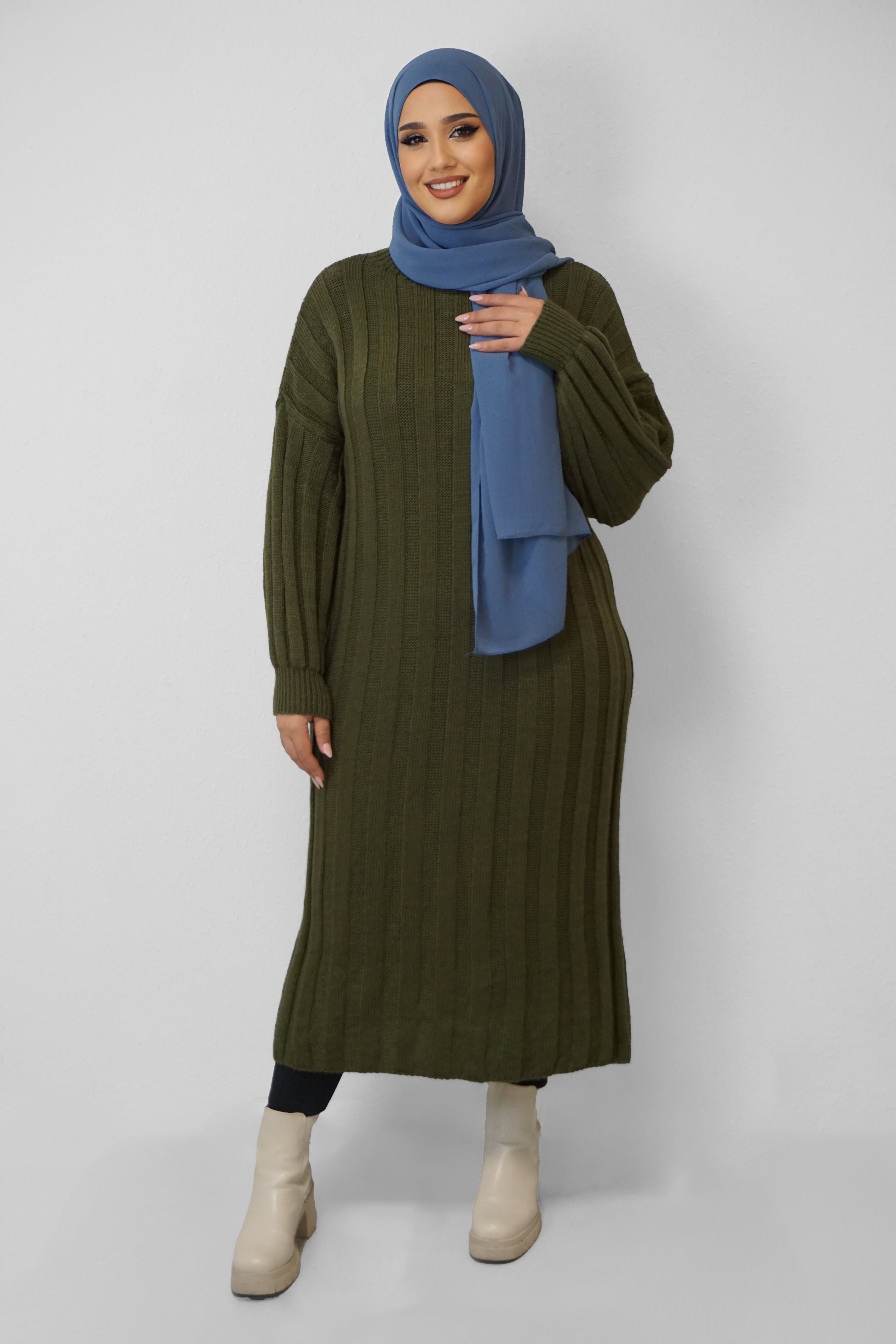 Maxi Strick-Kleid Inas Oliv