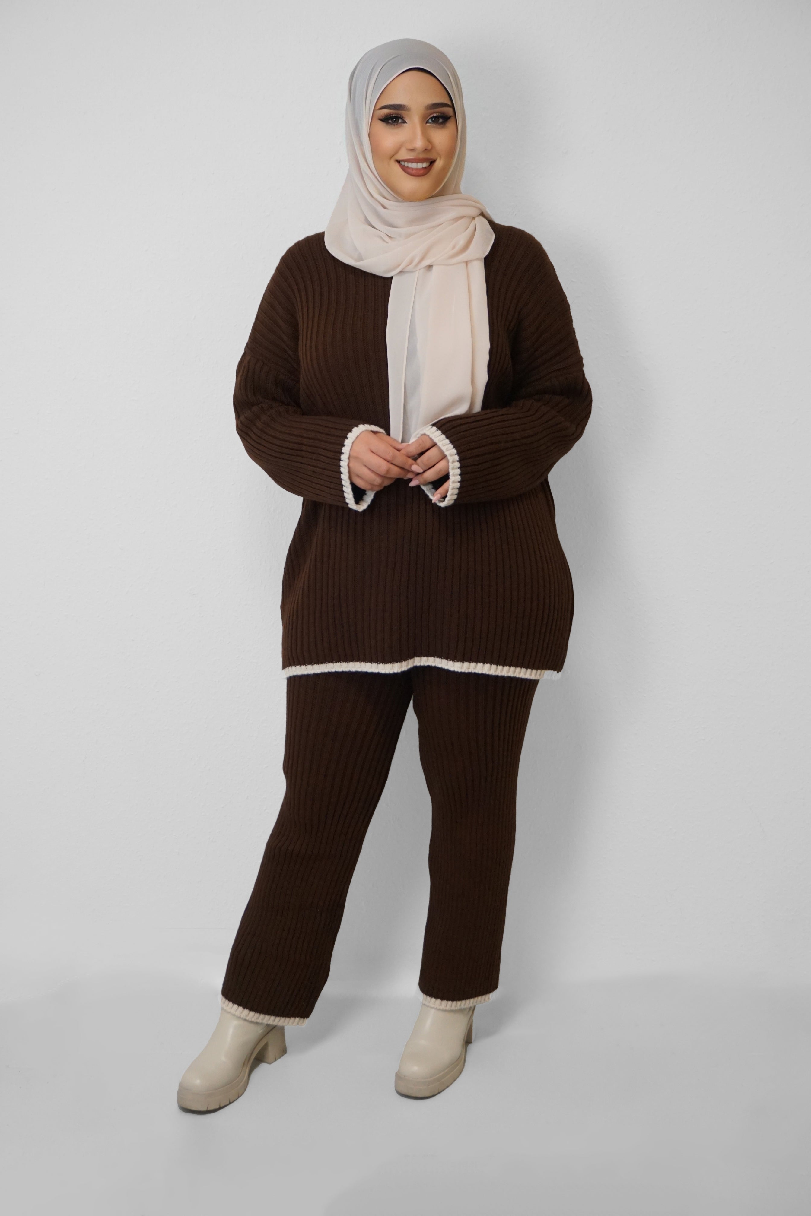 Strick Zwei-Teiler Nazar Braun