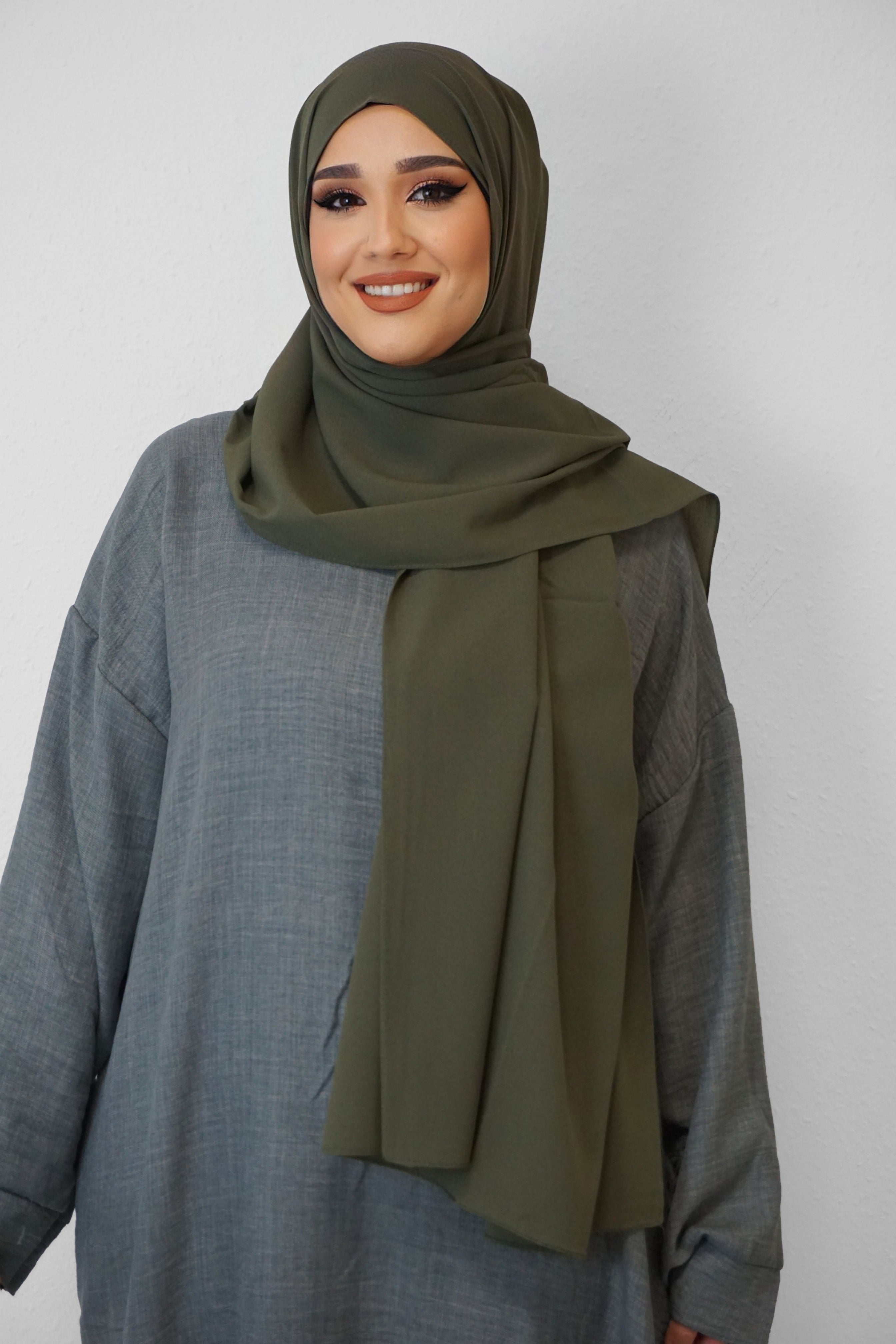 Crep Hijab Moosgrün