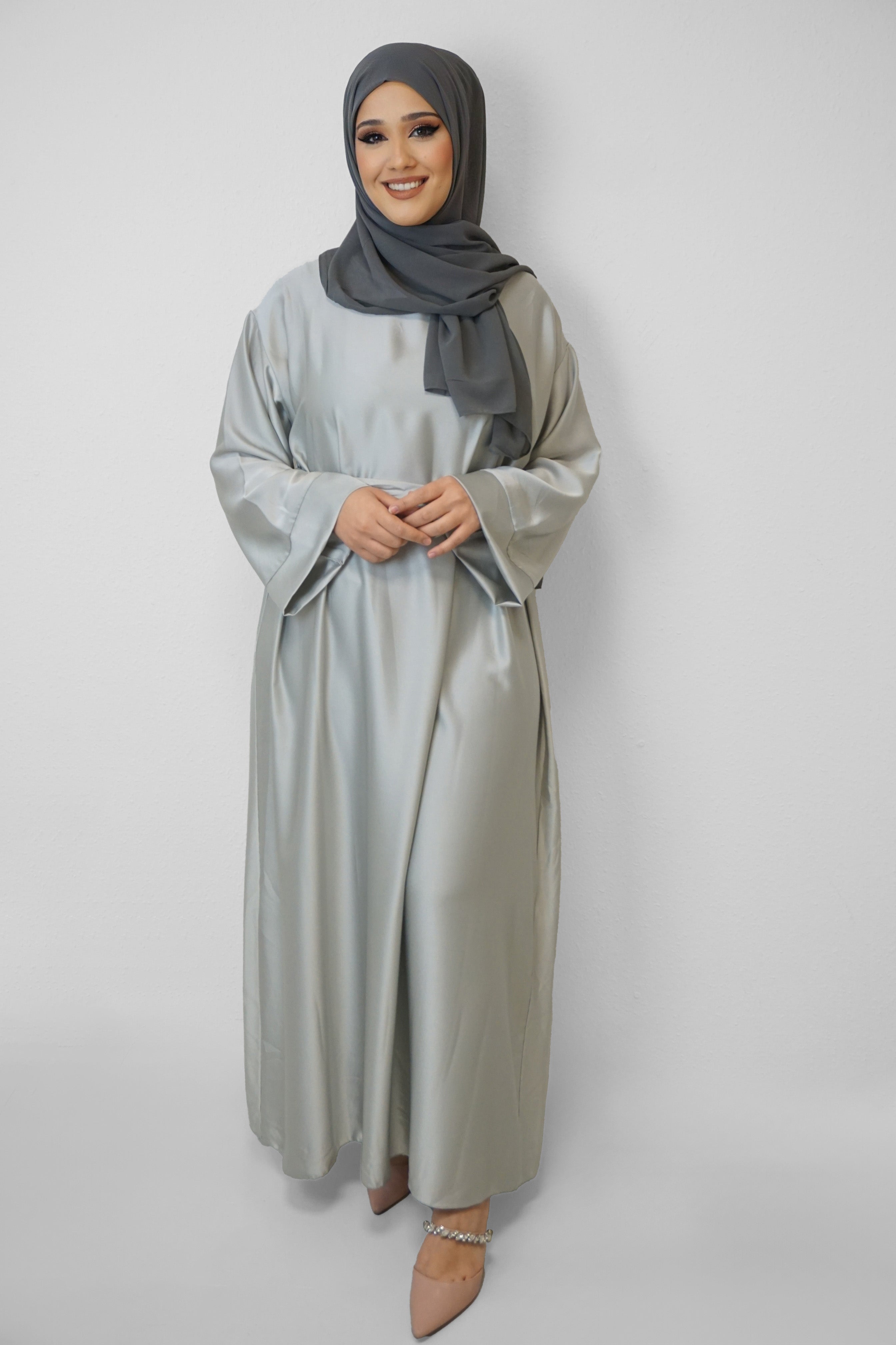 Abaya Alyna Silber