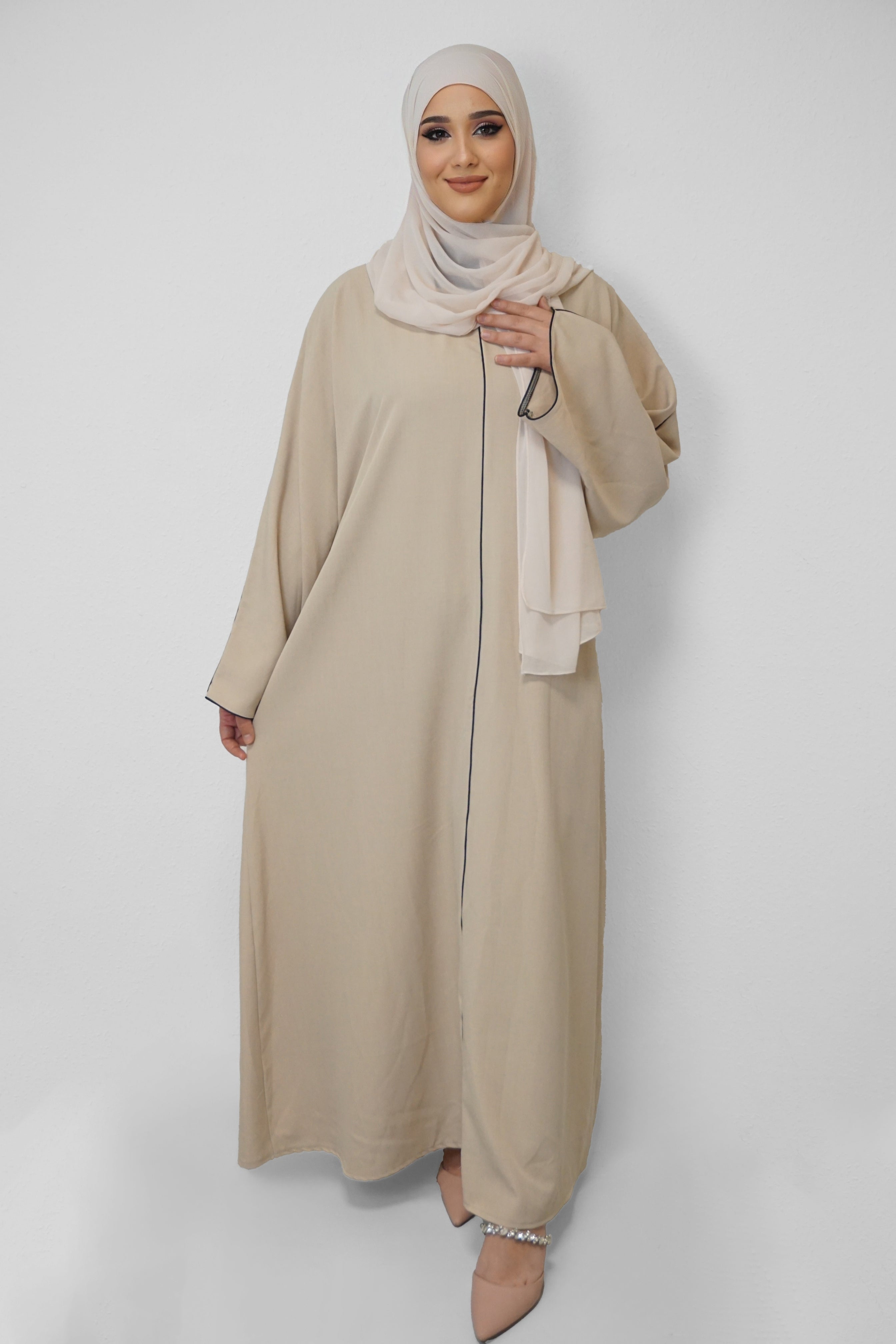 Abaya Erina Beige