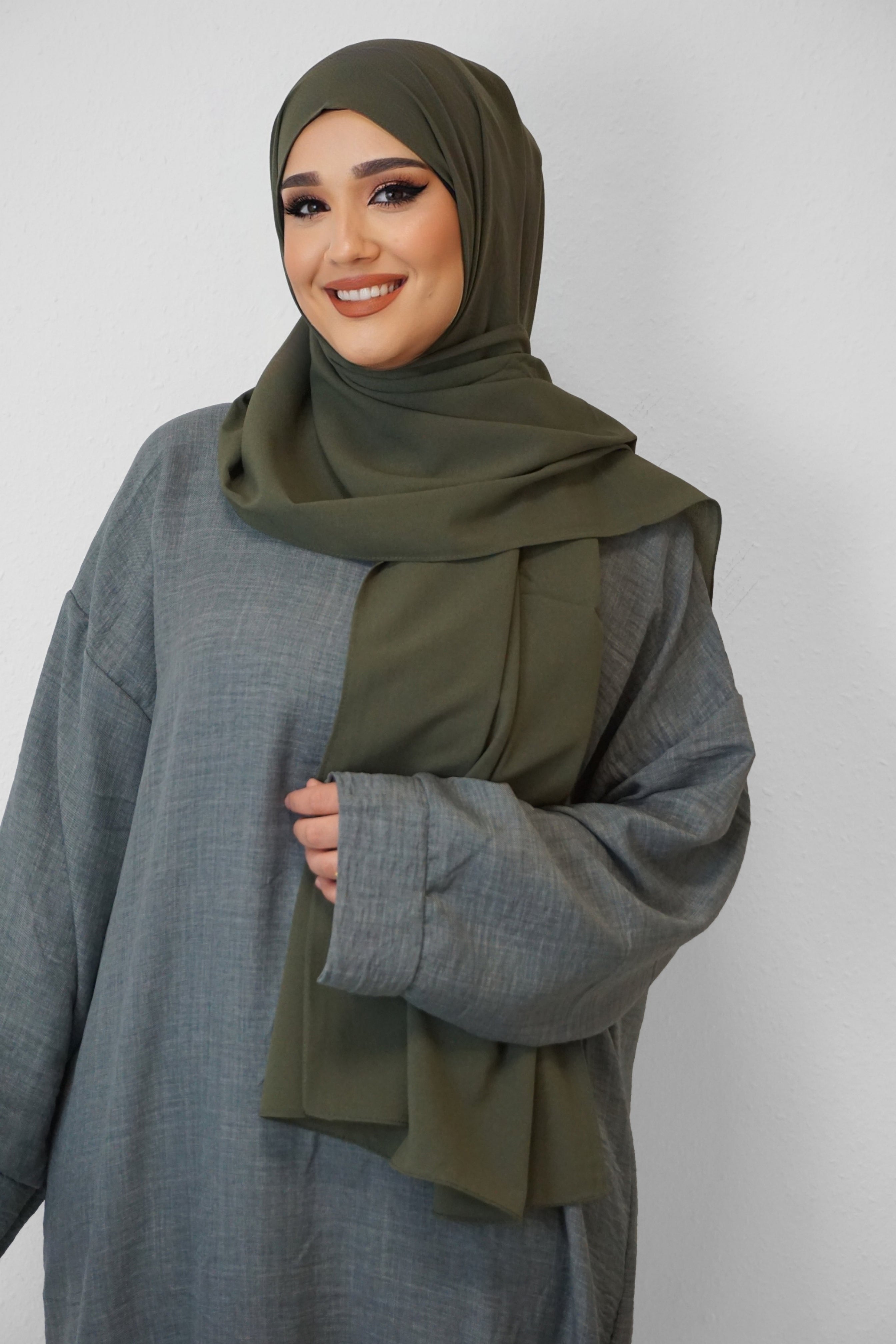 Crep Hijab Moosgrün