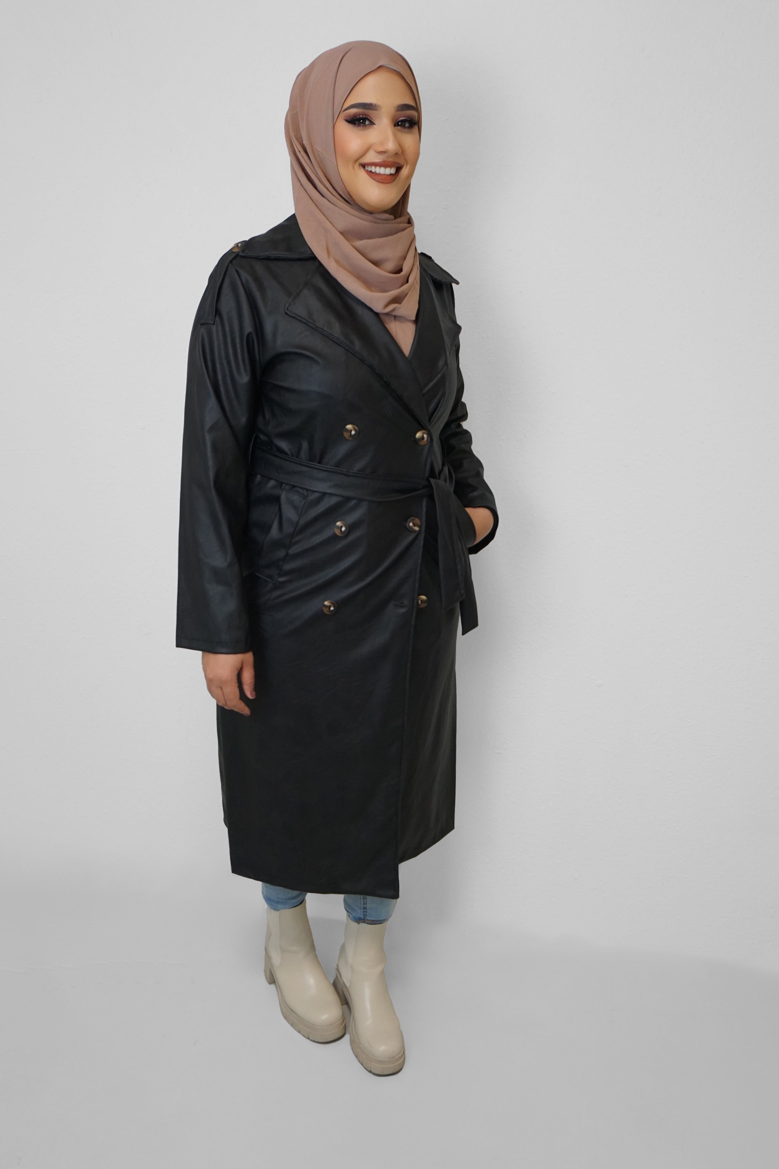 Mantel Saphira Schwarz