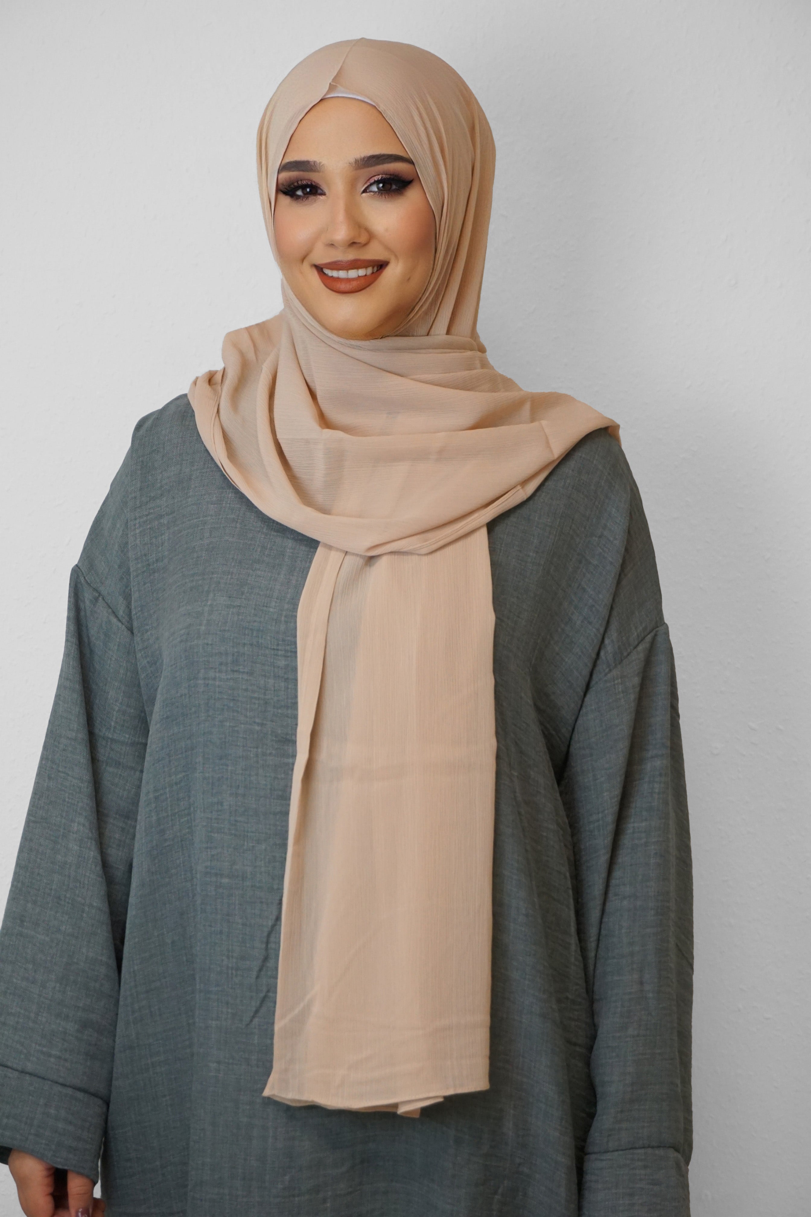 Crinkle Premium Chiffon Hijab Dunkelbeige
