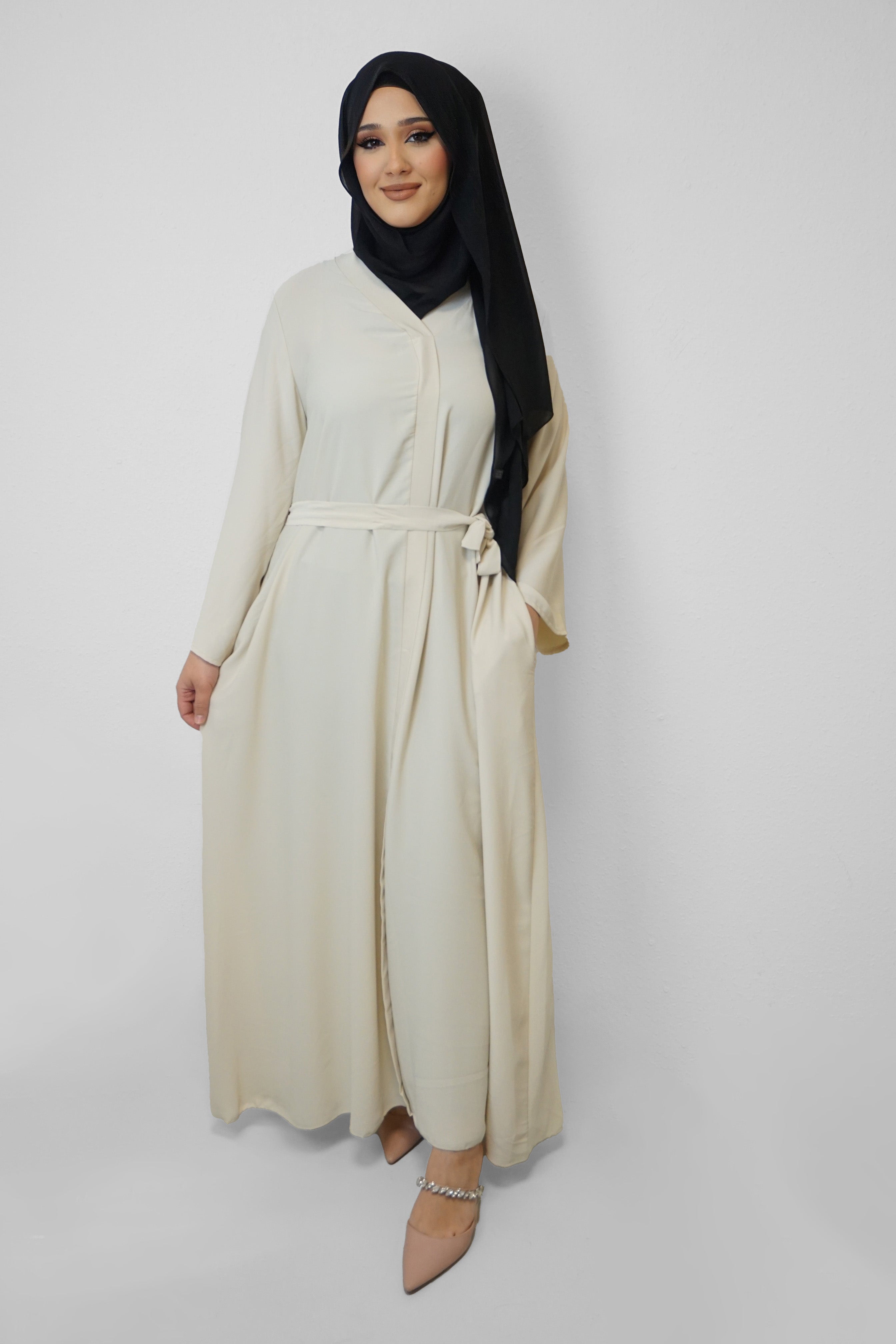 Abaya Banu Beige