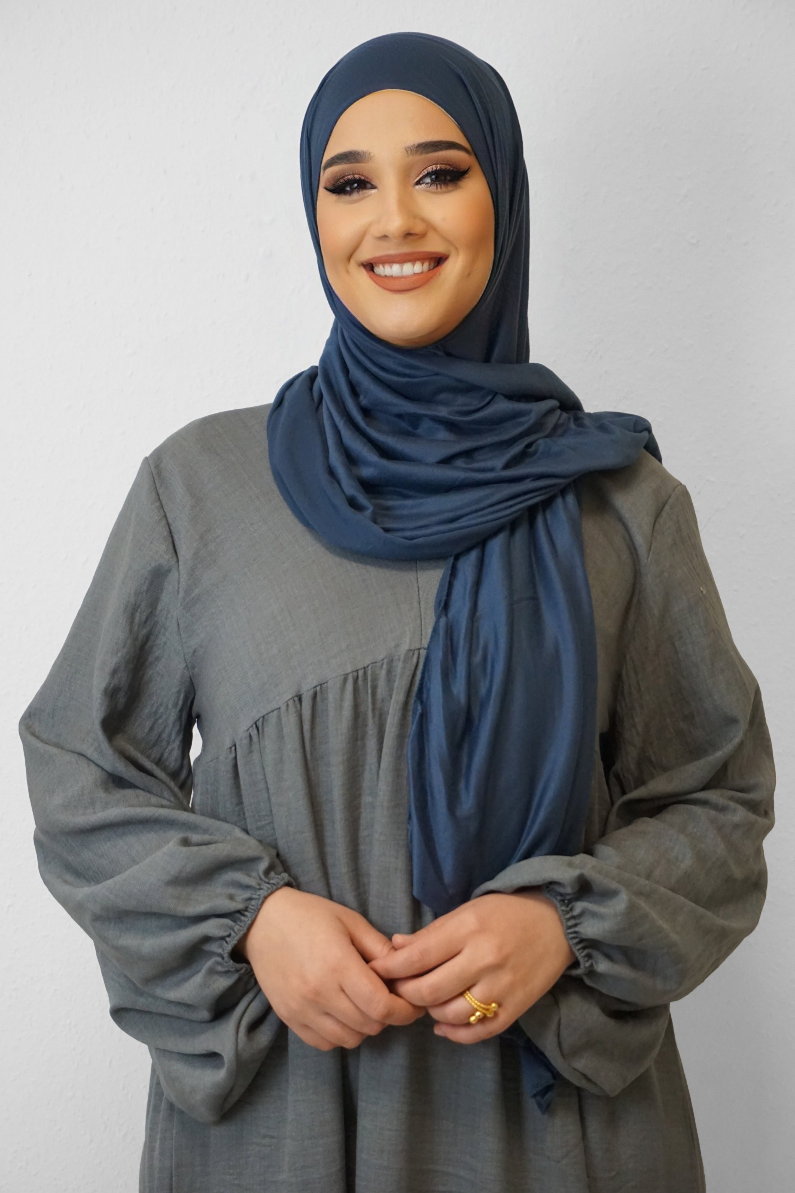 Jersey Hijab Fiza Dunkelblau 3