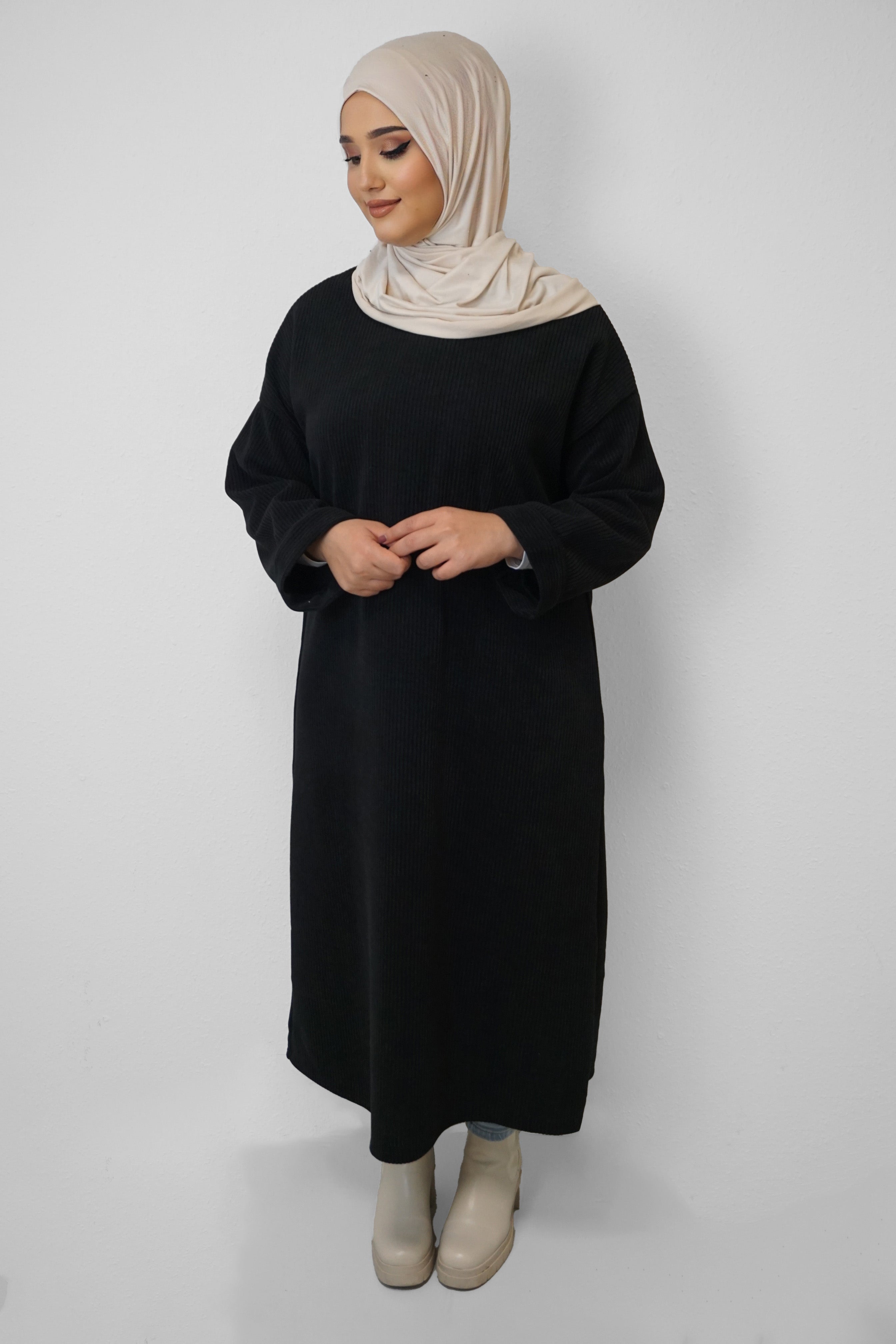 Cord Kleid Dunja Schwarz