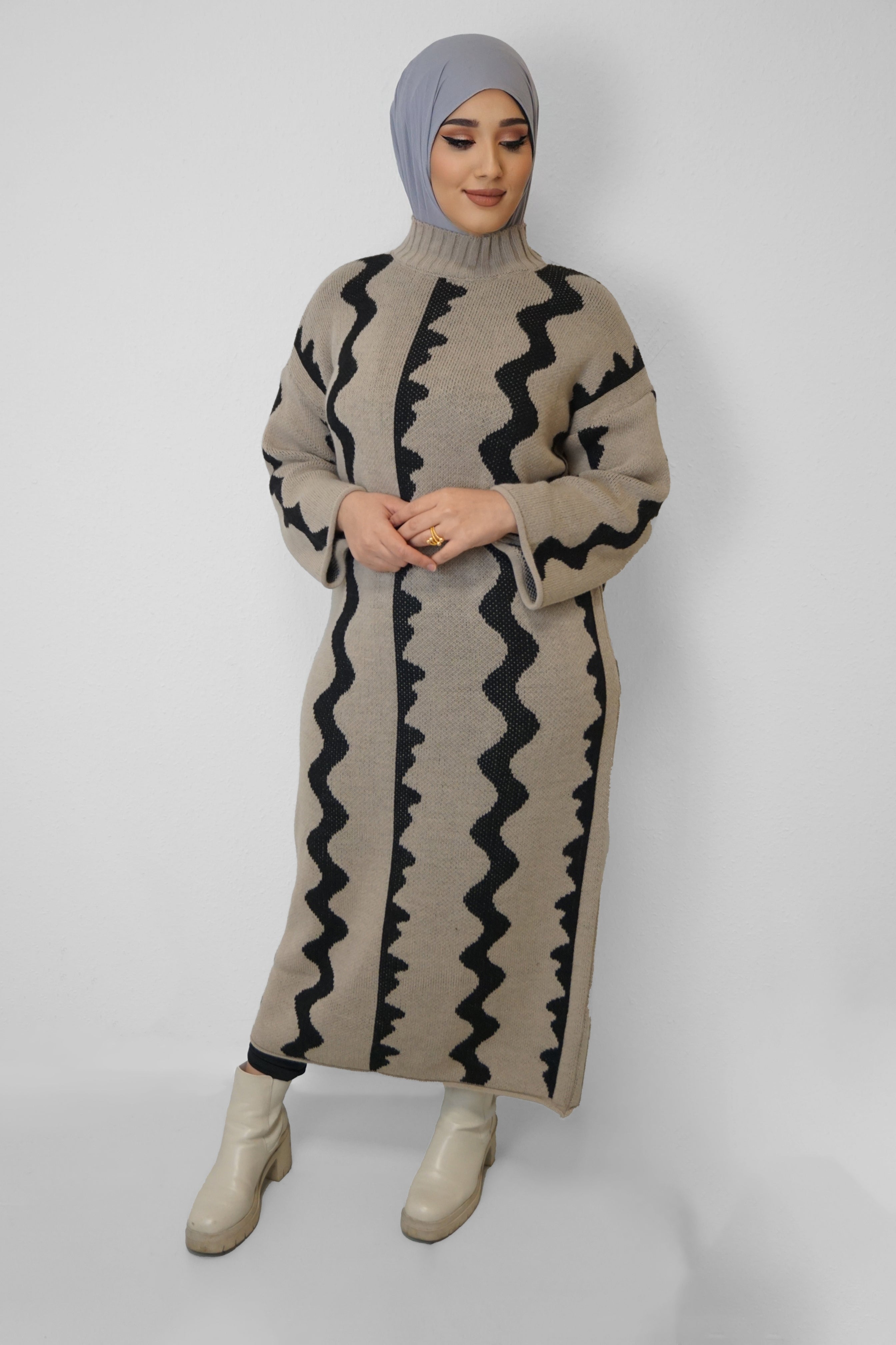 Maxi Strick-Kleid Zeynep Beige