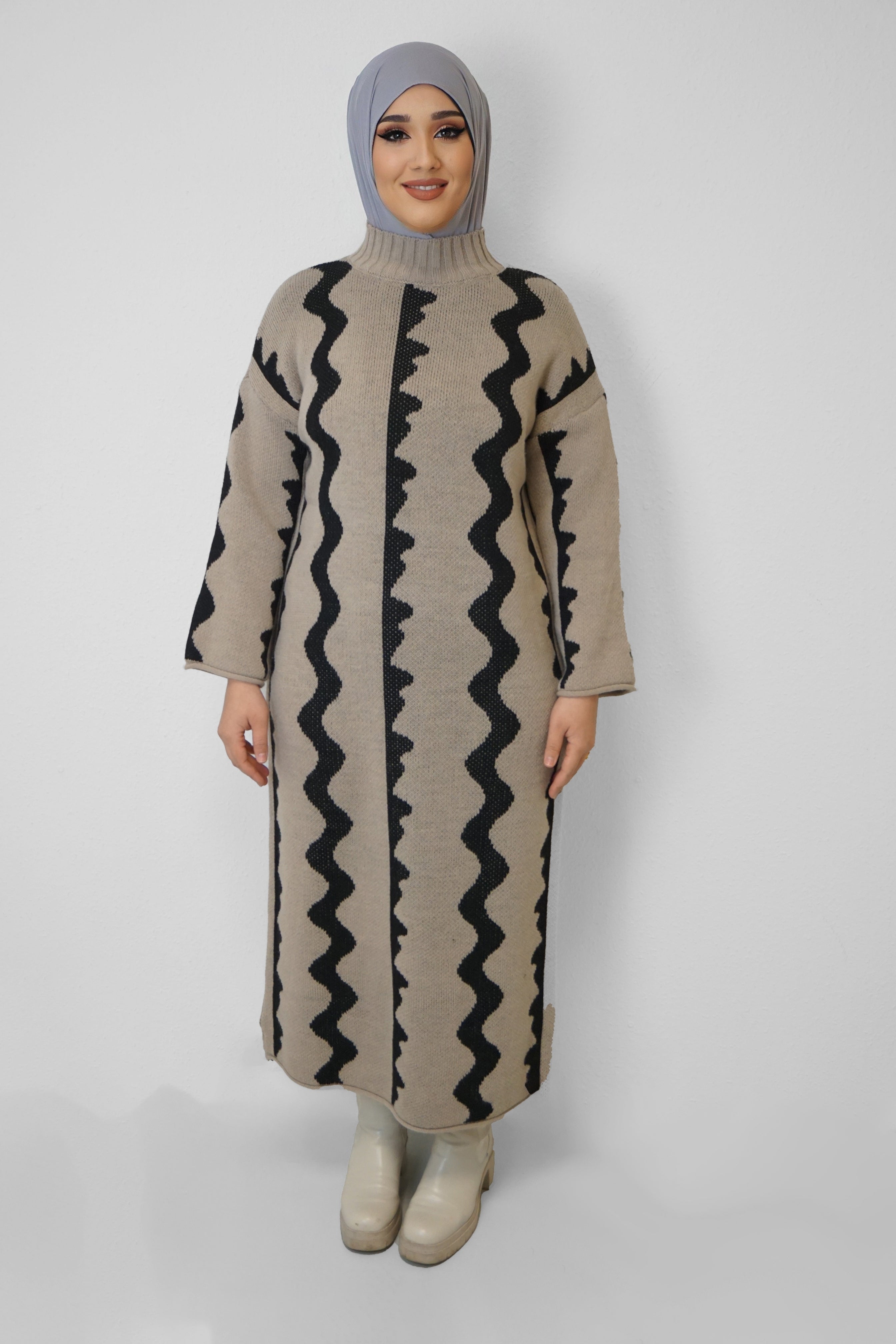 Maxi Strick-Kleid Zeynep Beige