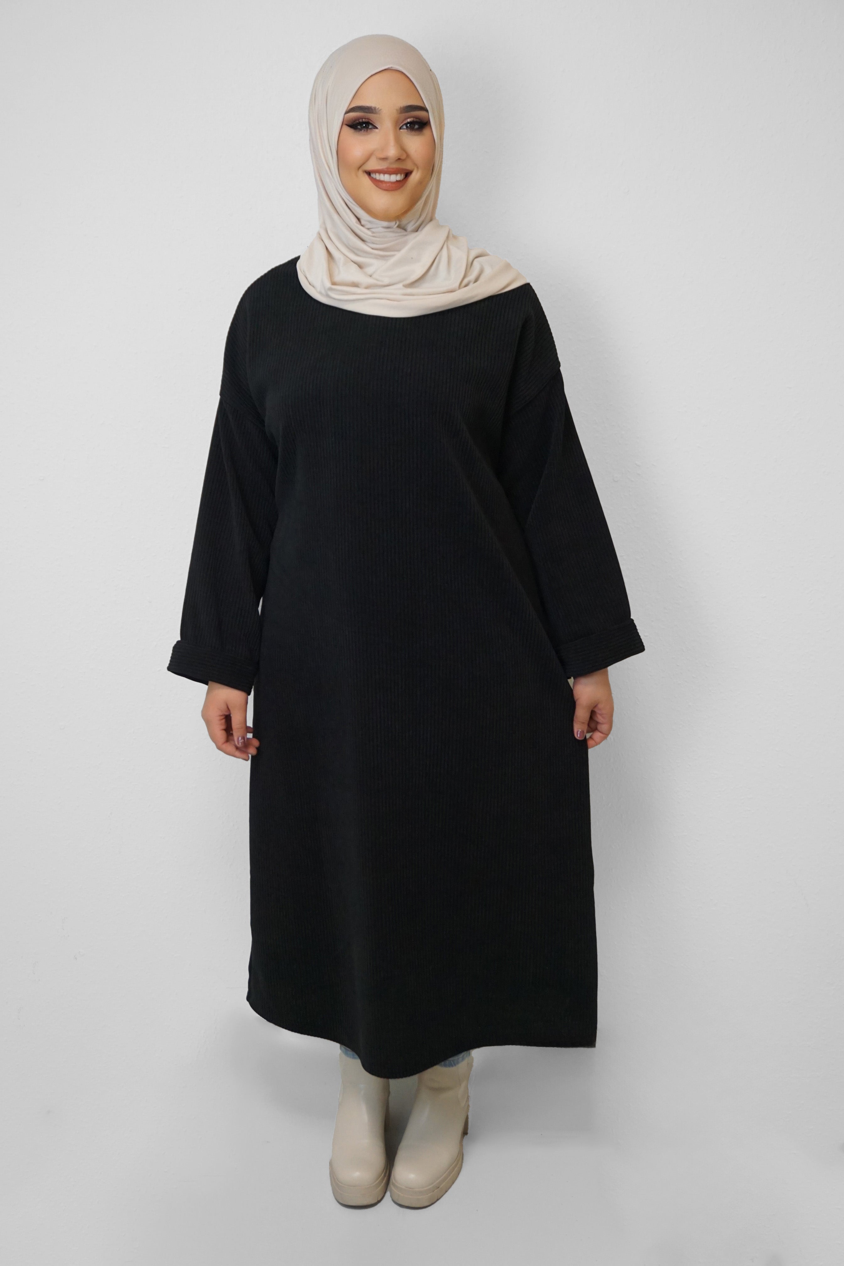 Cord Kleid Dunja Schwarz