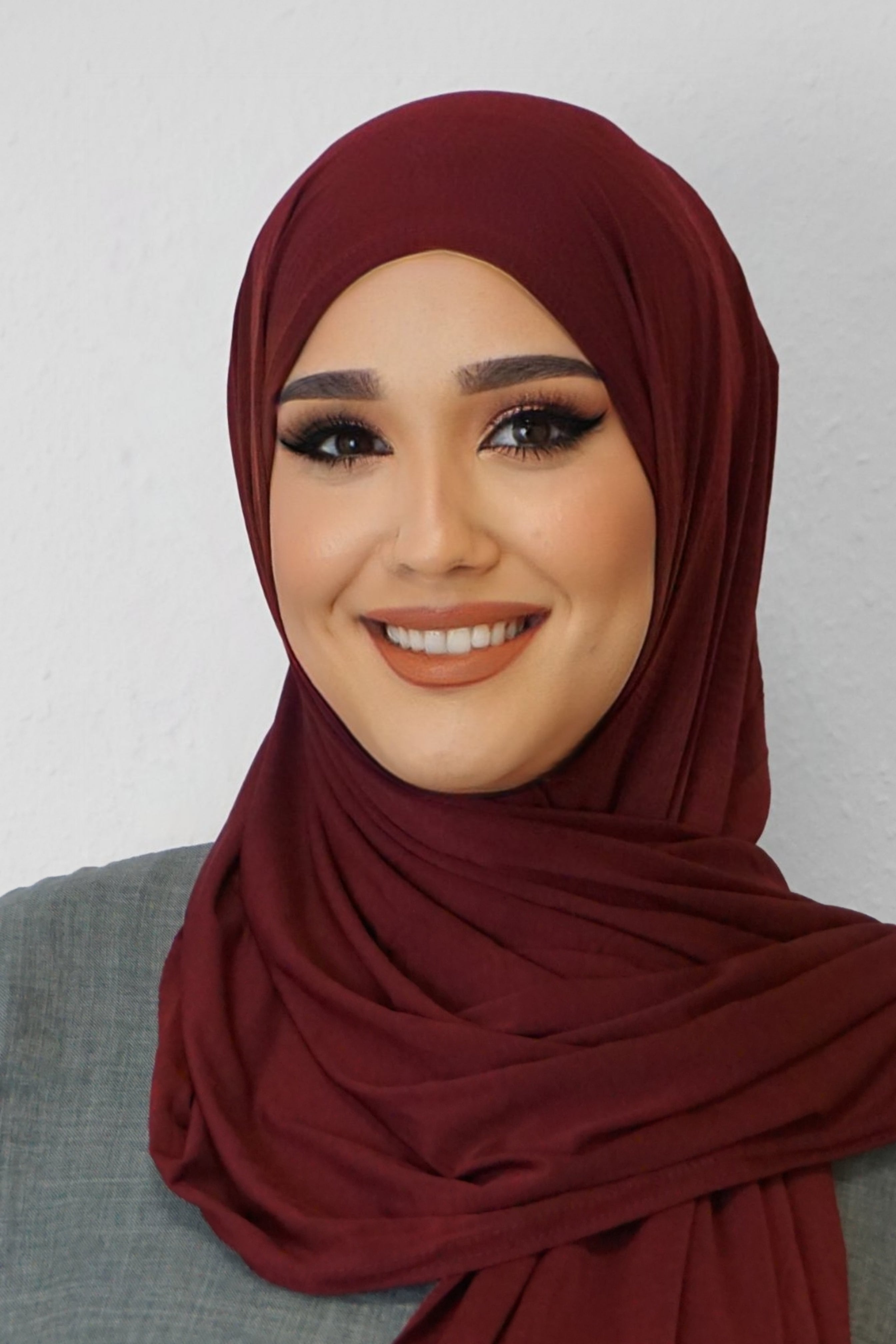 Premium Jersey Hijab Bordeaux