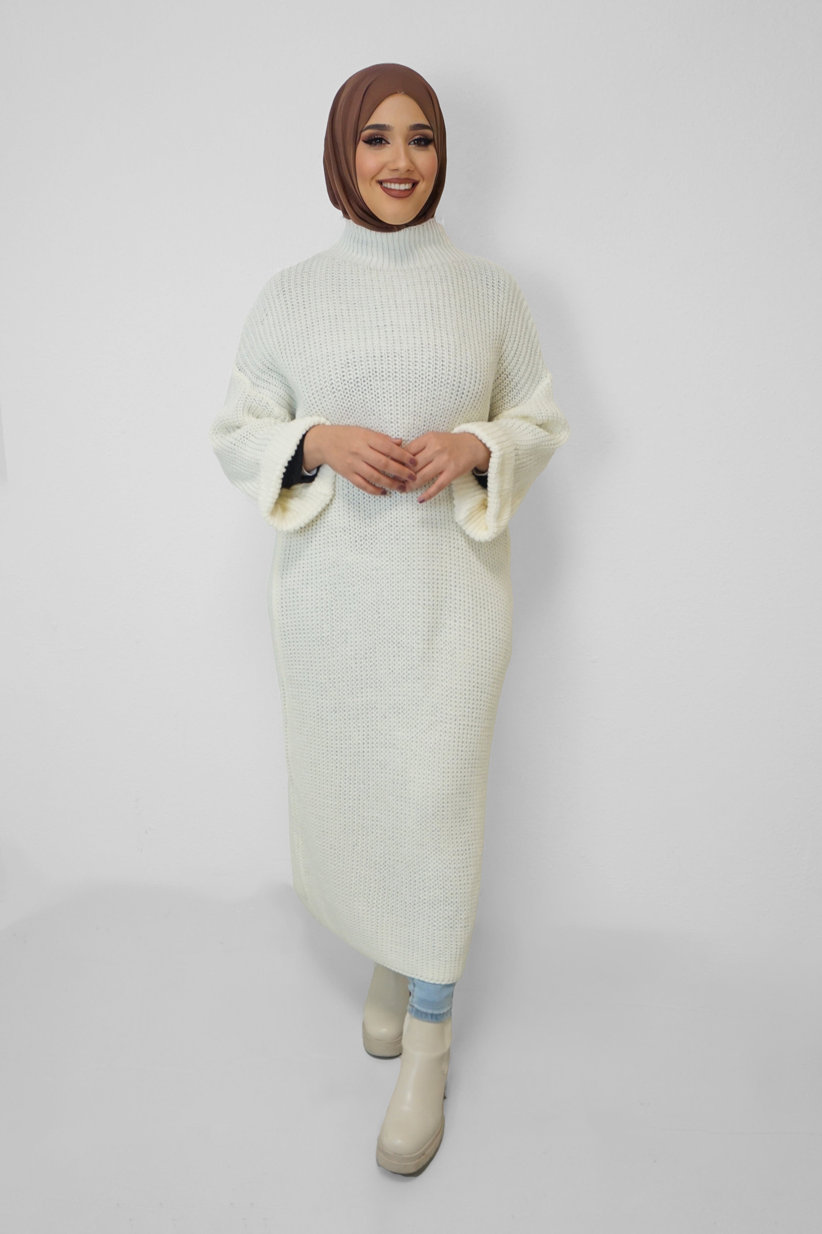 Maxi Strick-Kleid Layla Weiss