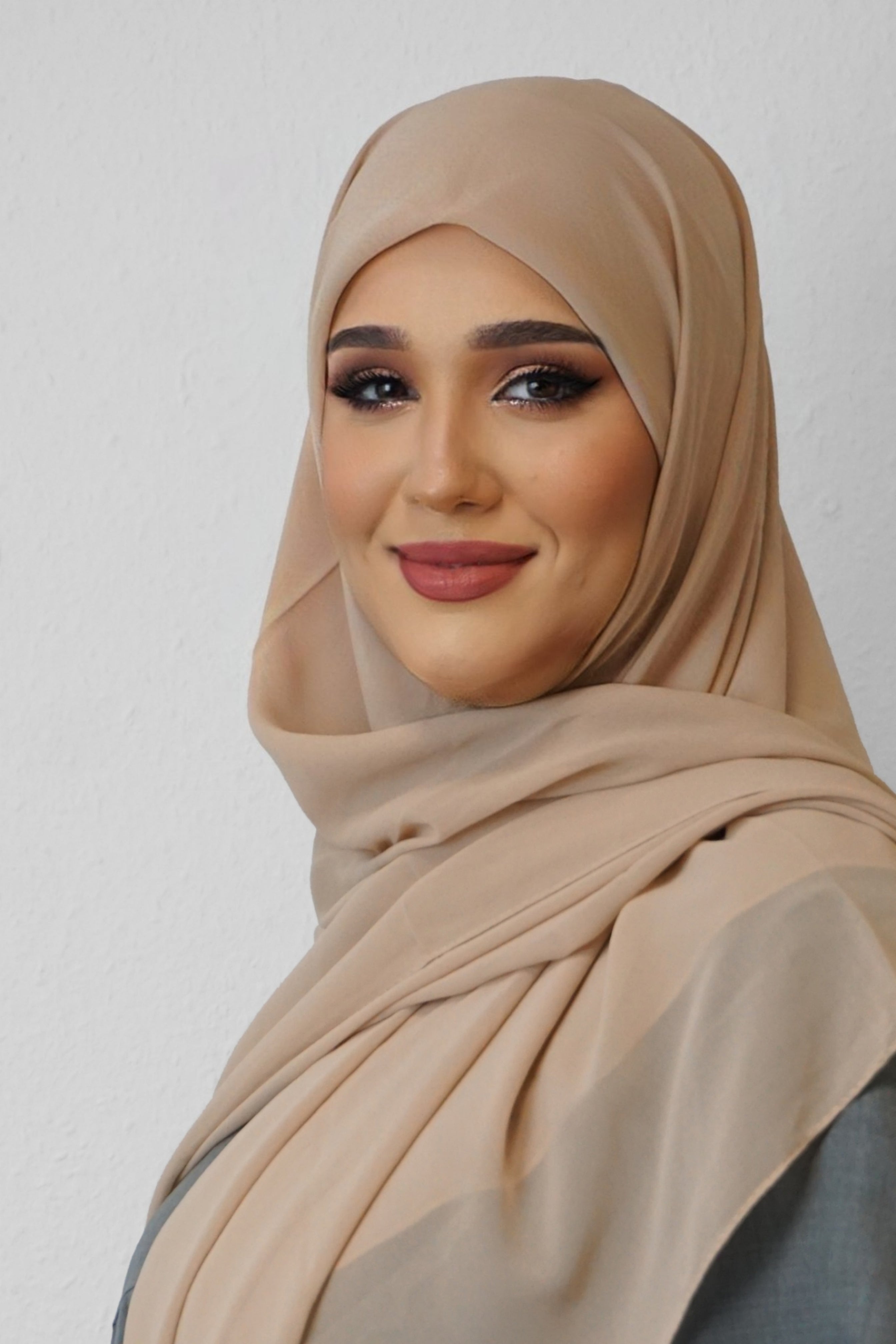XL Chiffon Quadrat Hijab Beige 2