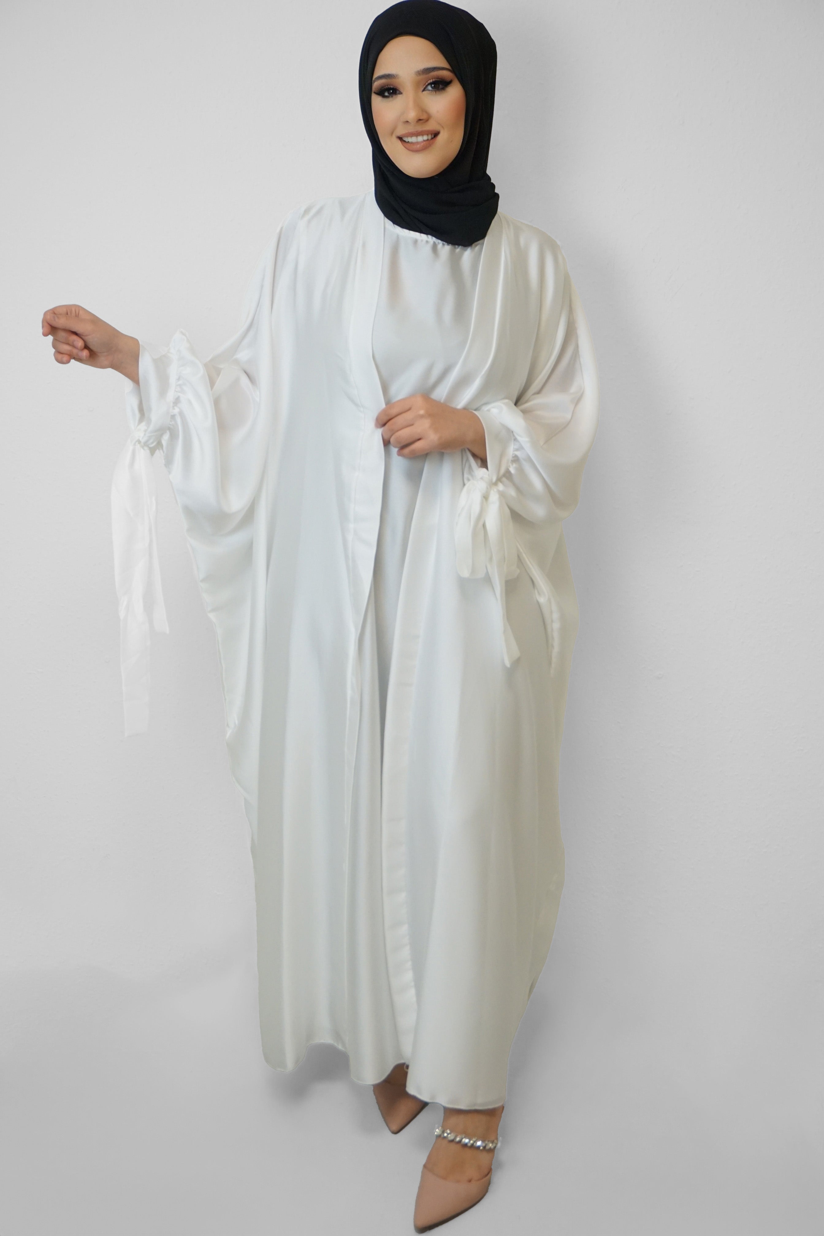 Abaya Maha Weiss