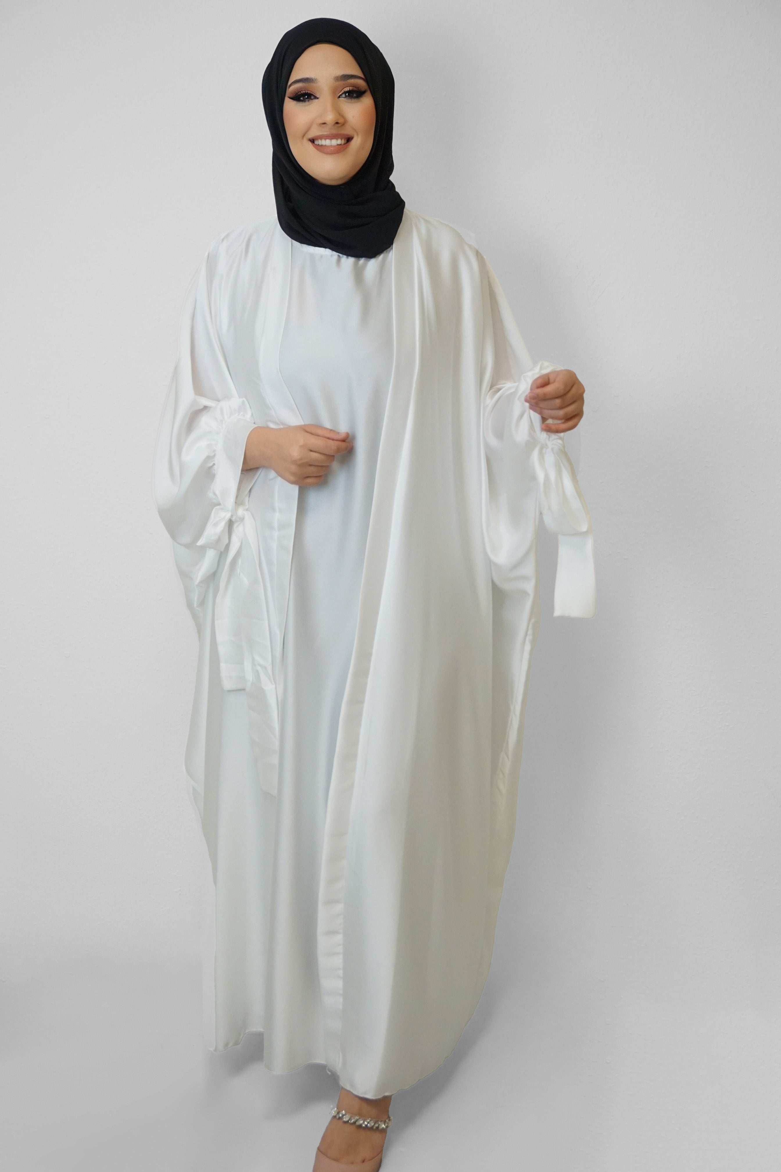 Abaya Maha Weiss
