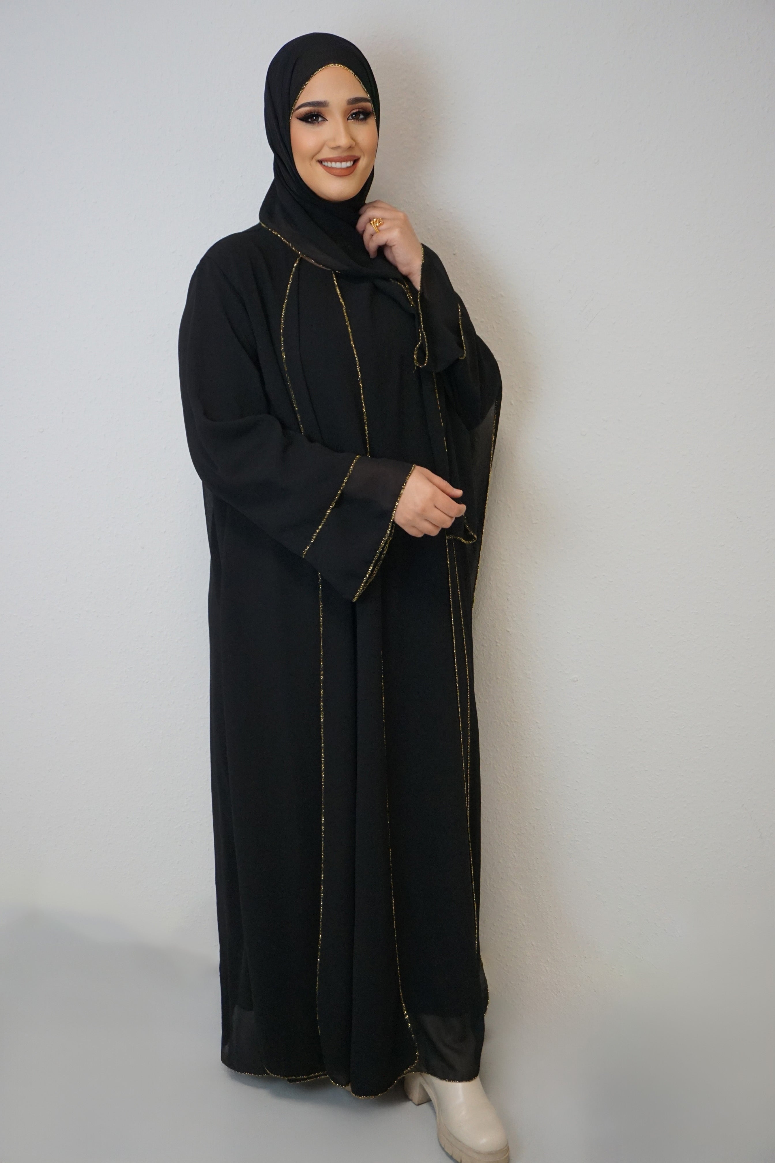 Abaya Imrana Schwarz