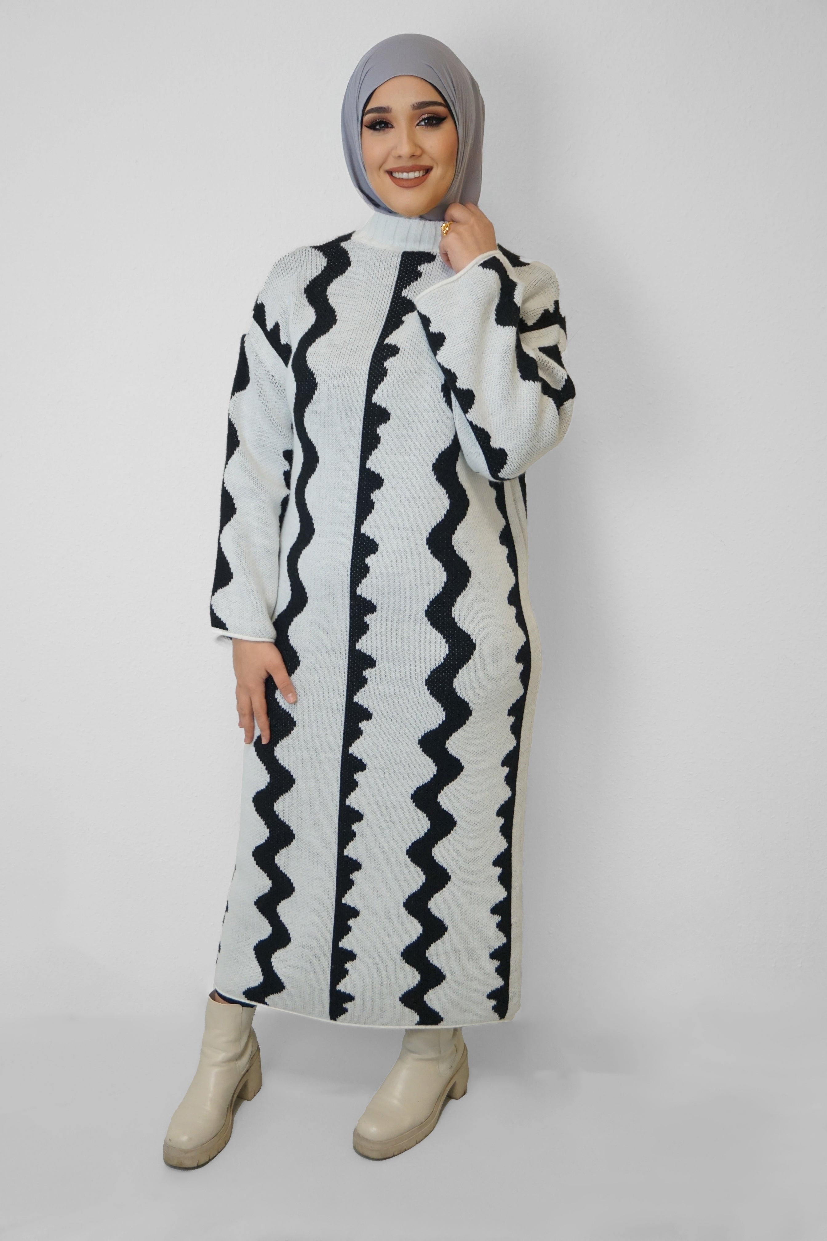 Maxi Strick-Kleid Zeynep Weiss