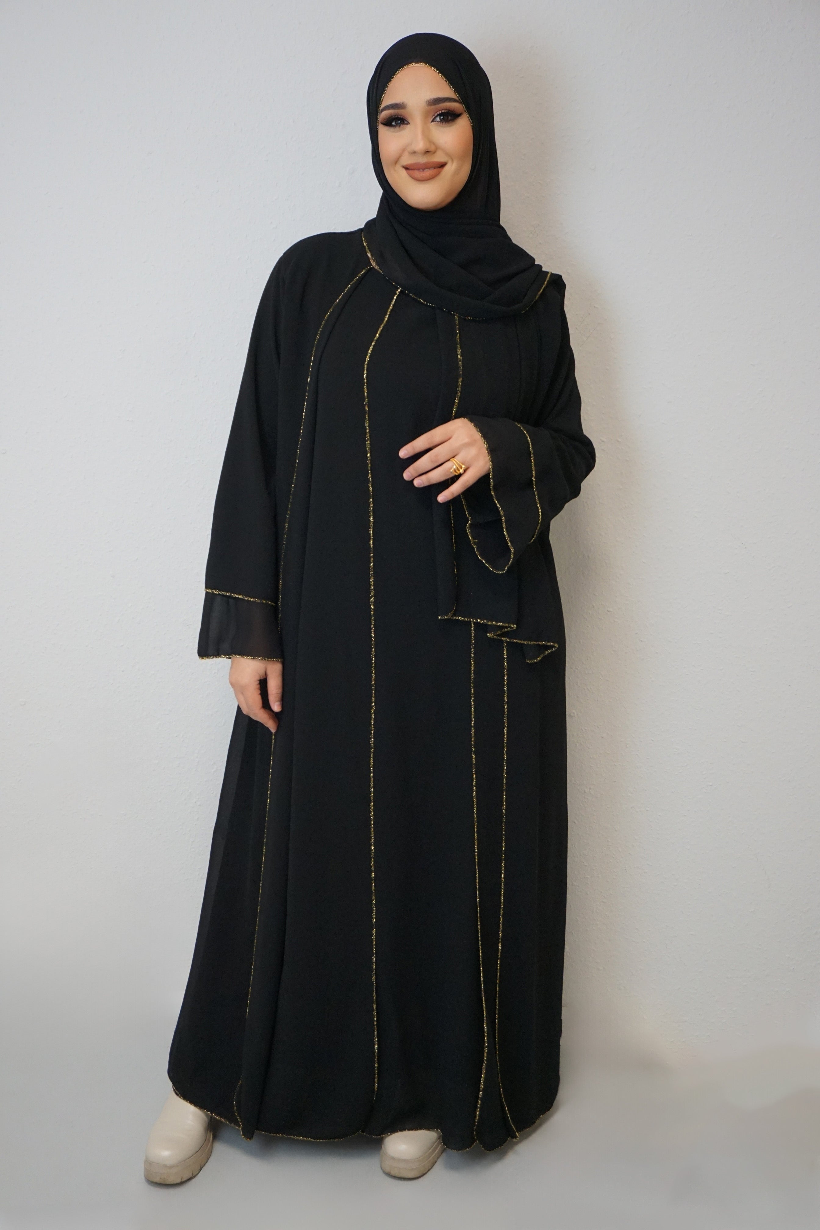 Abaya Imrana Schwarz