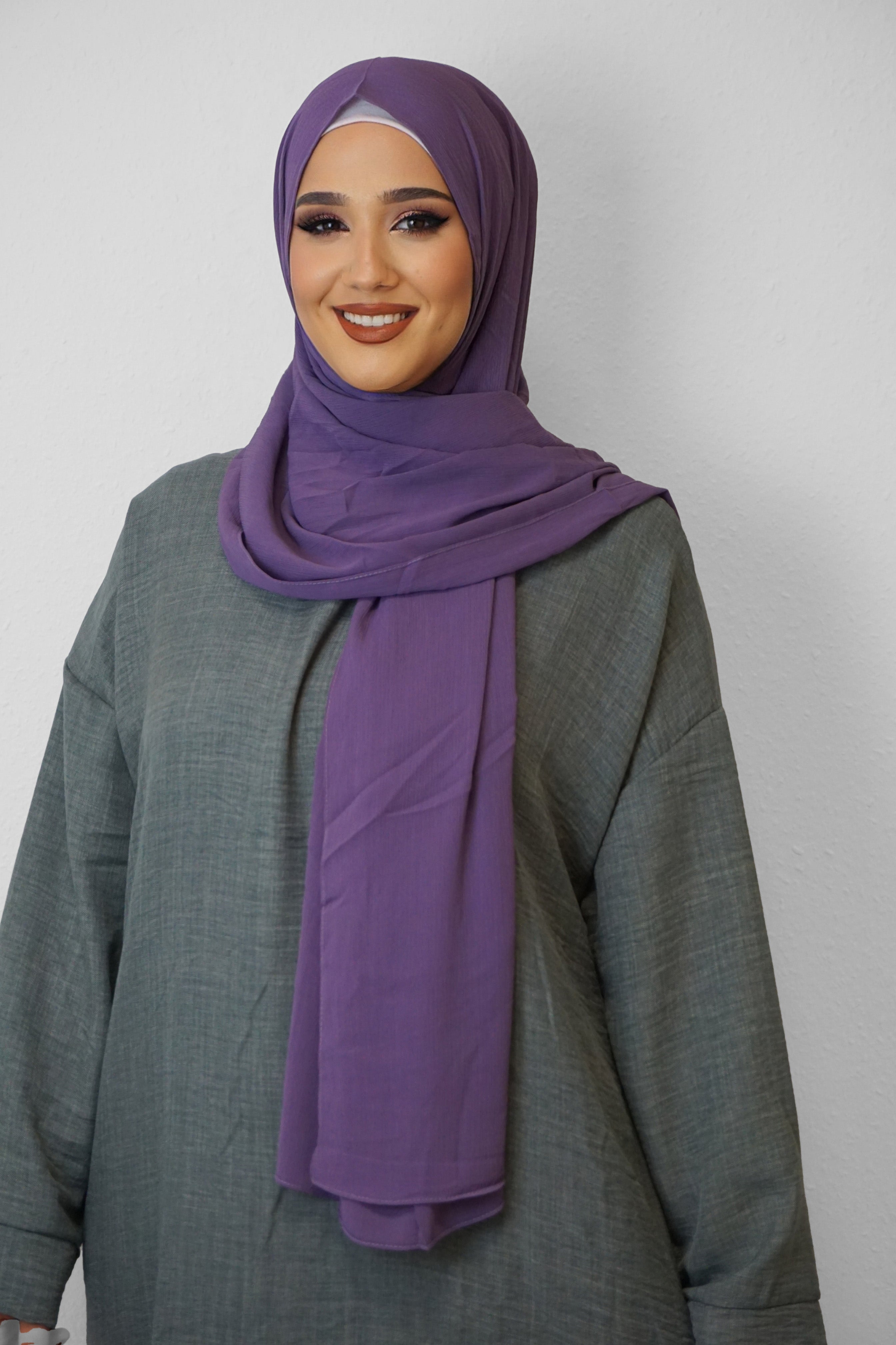 Crinkle Premium Chiffon Hijab Lila