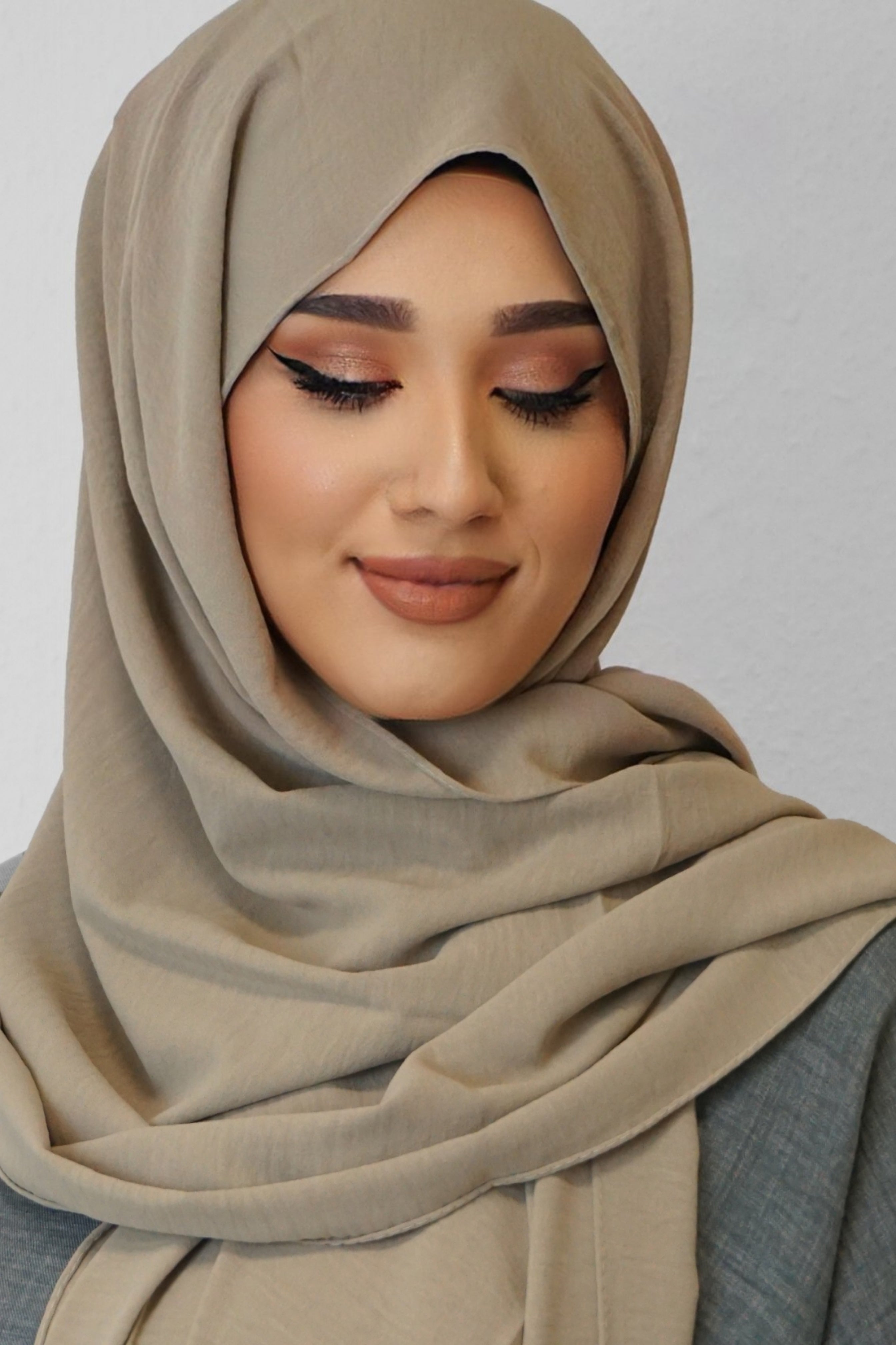 Jazz Hijab Sand 2